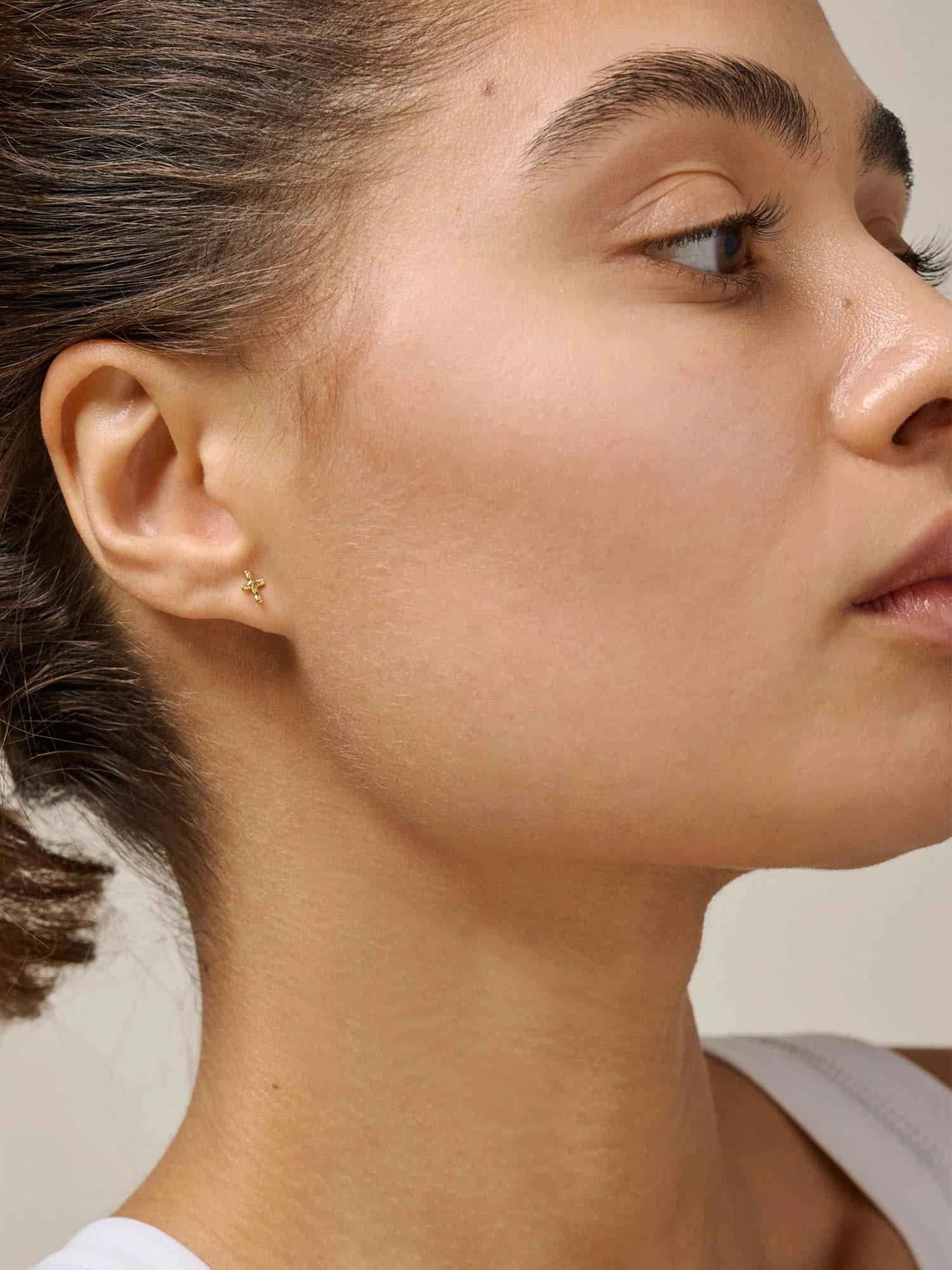 Studs Protective Cross - Gold