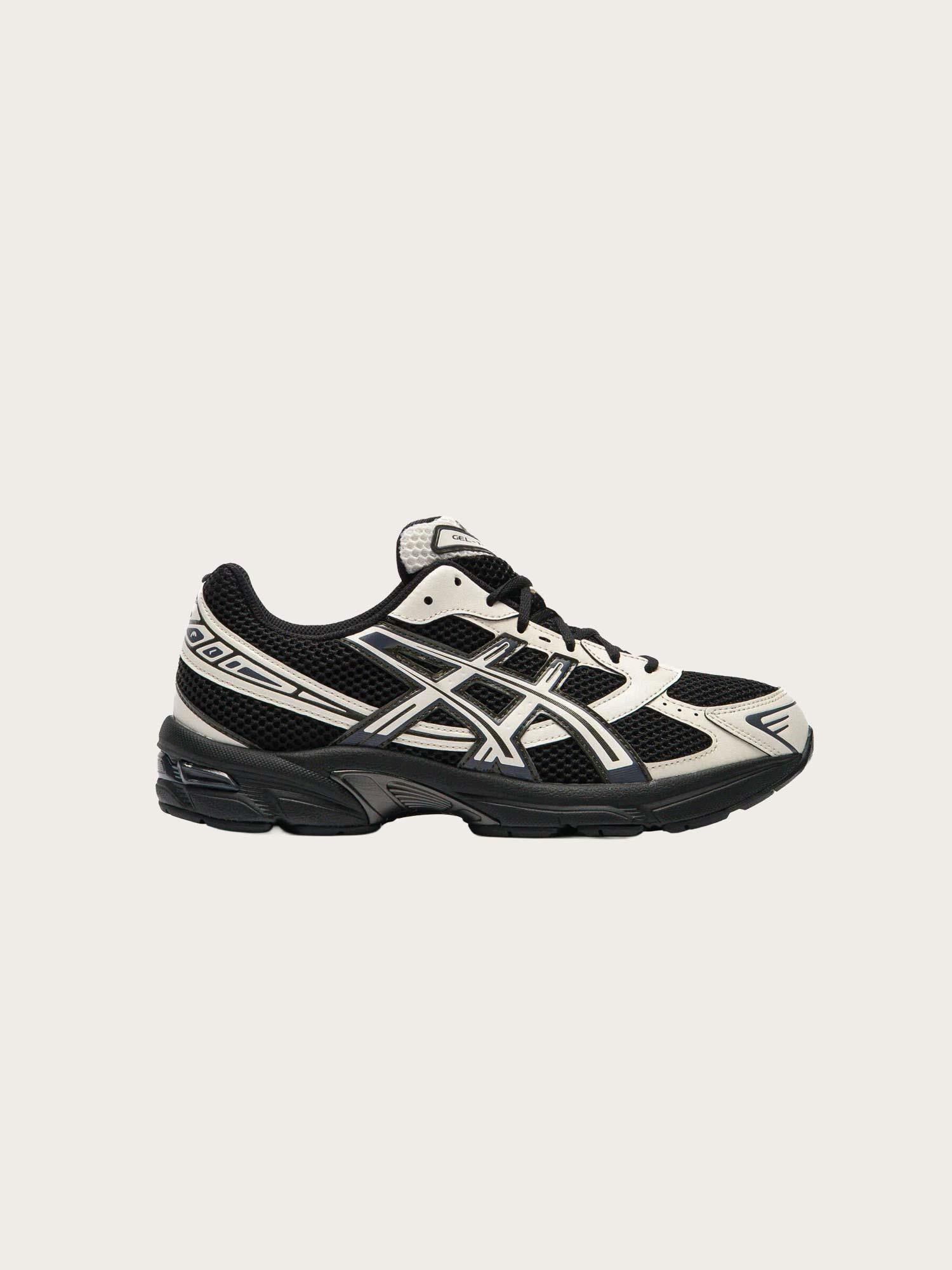 GEL 1130 - Black/Cream