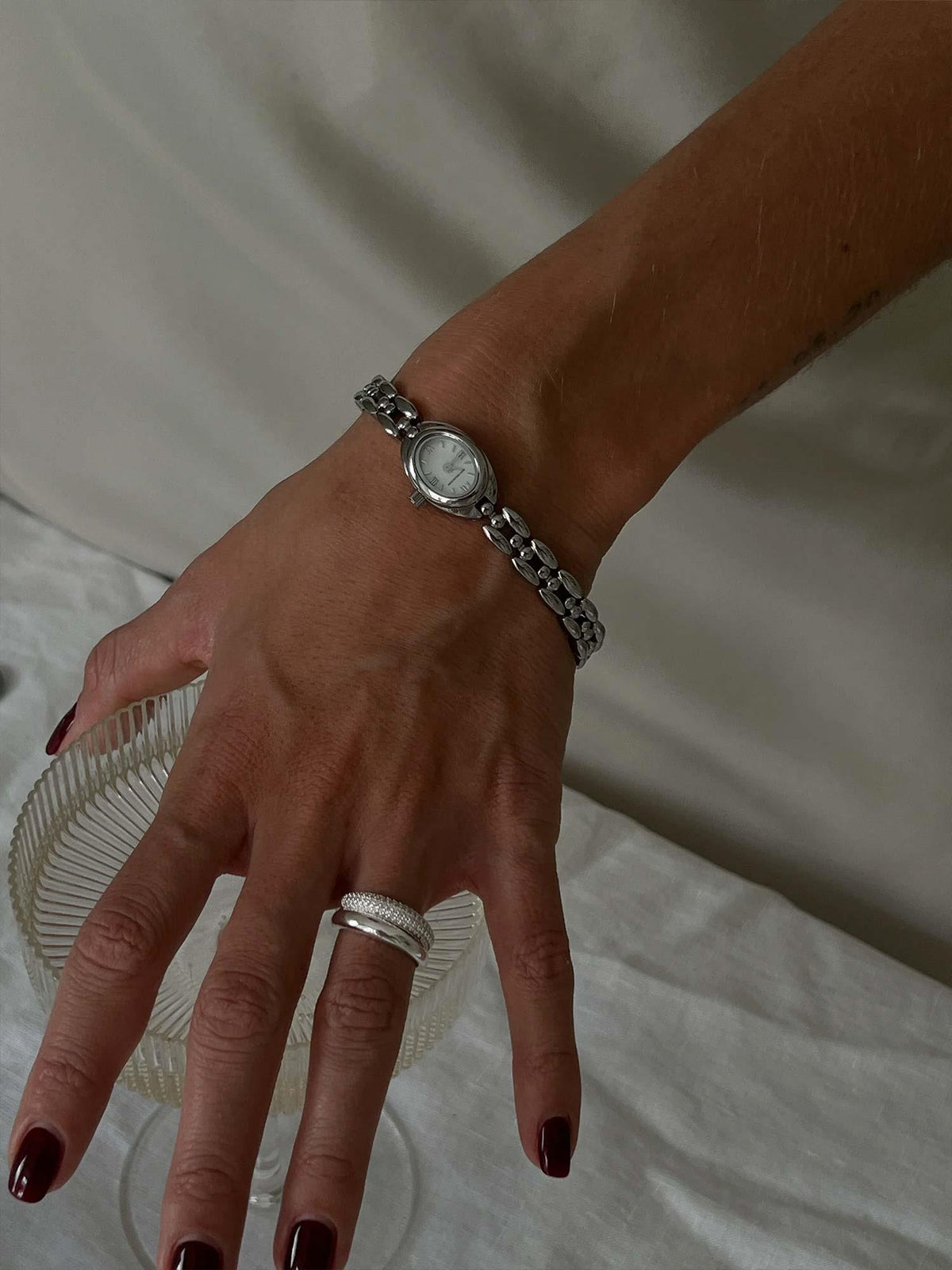 Heritage Oval Watch - Silver