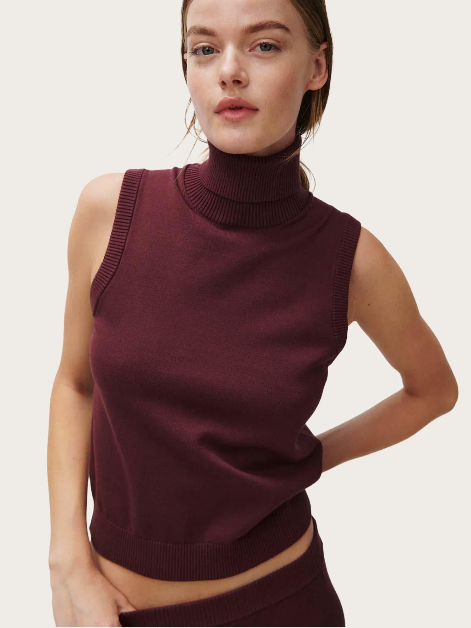 2ND Emerald Vest - Catawba Grape