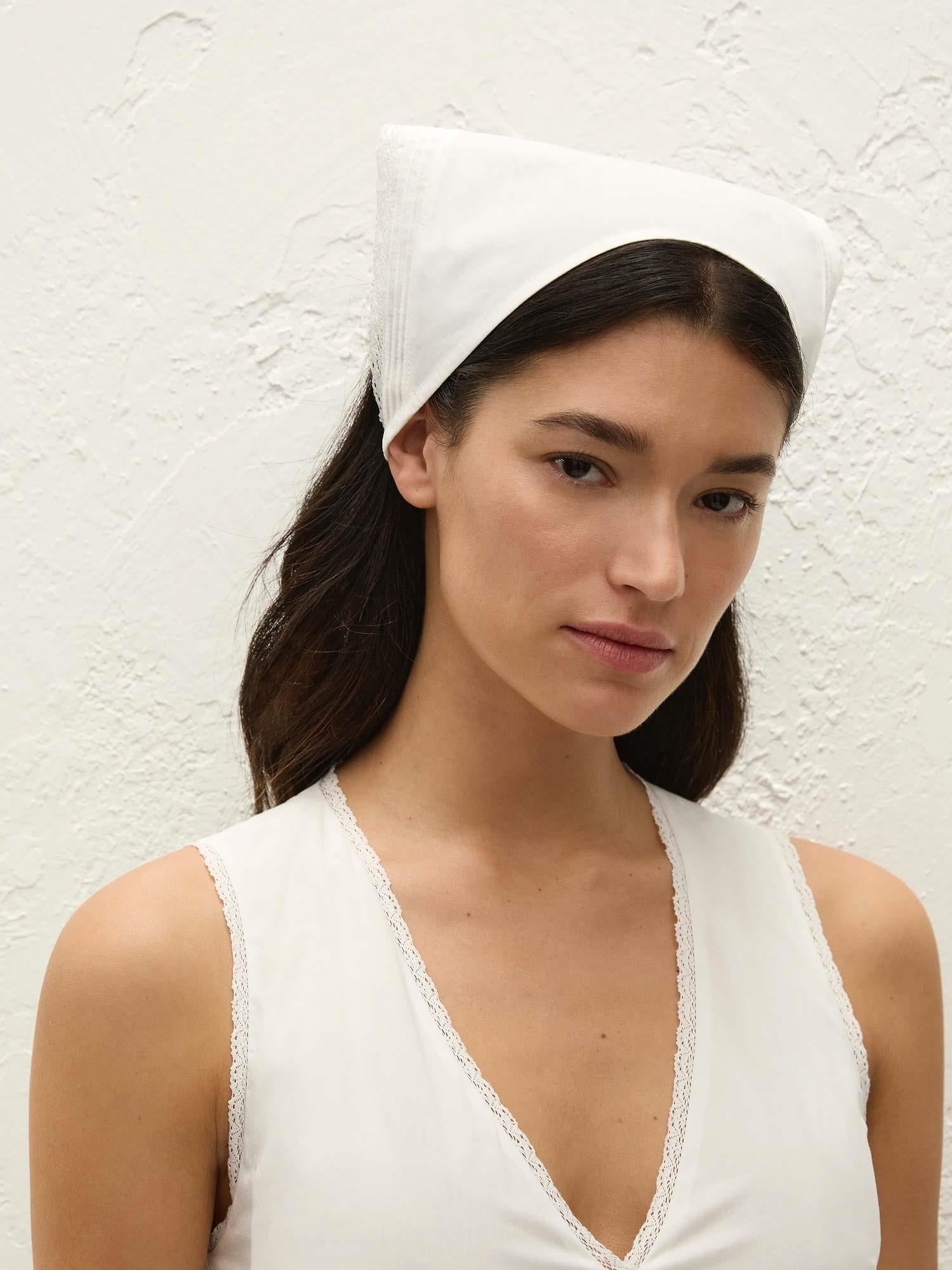 Emilia Head Scarf - Fresco Lace White