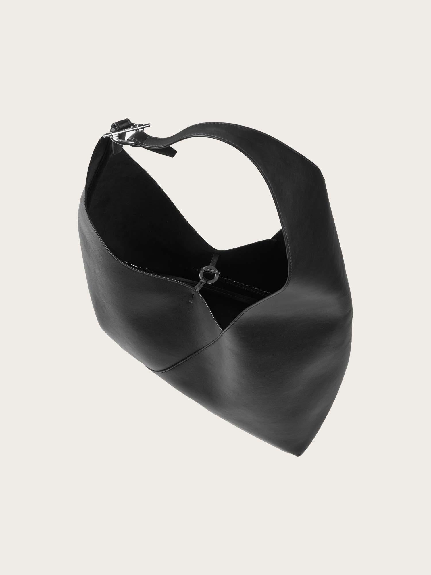 Sakaia Shoulder Bag - Black