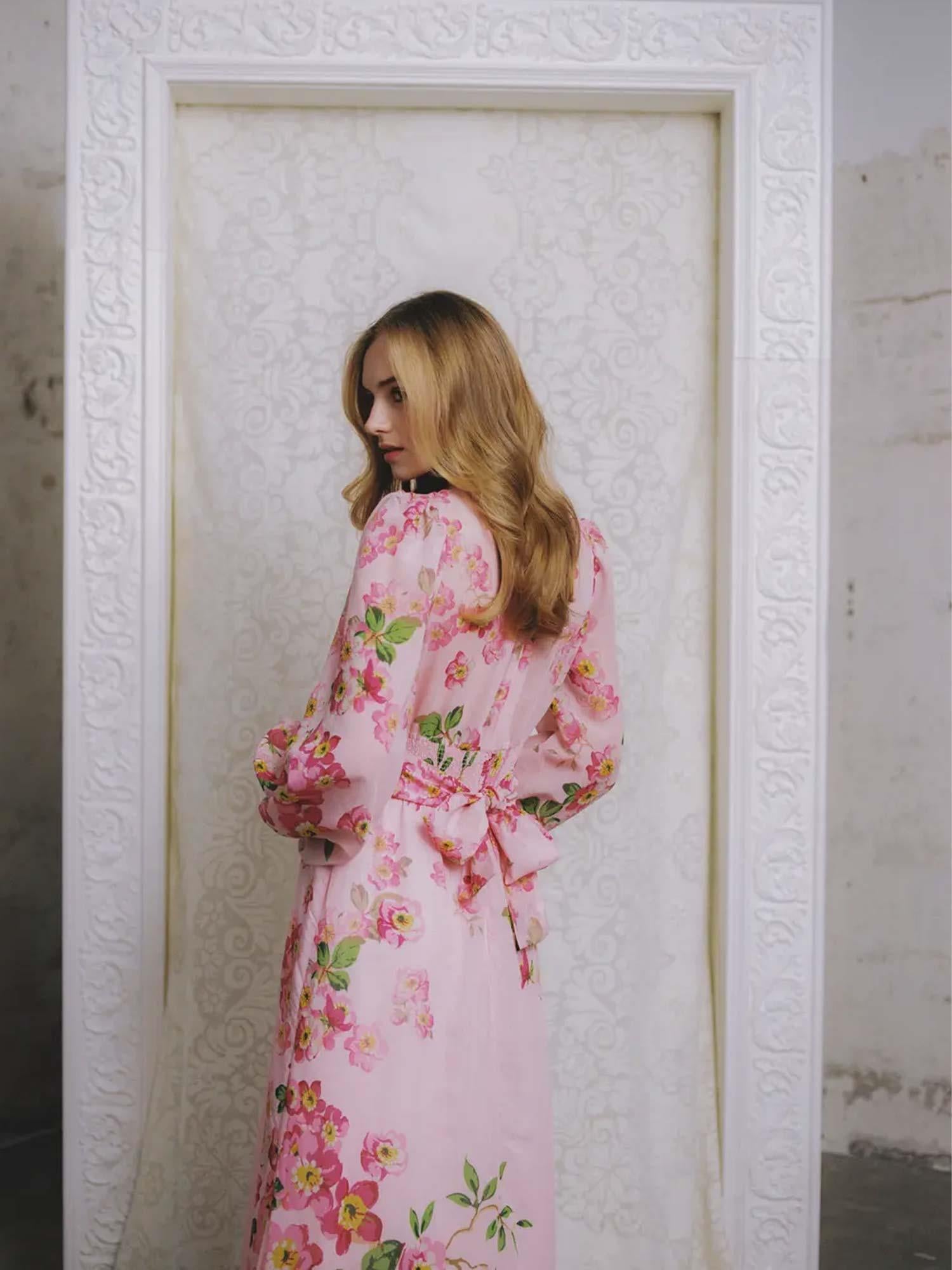 Viscose V-neck Dress - Cherry Blossom