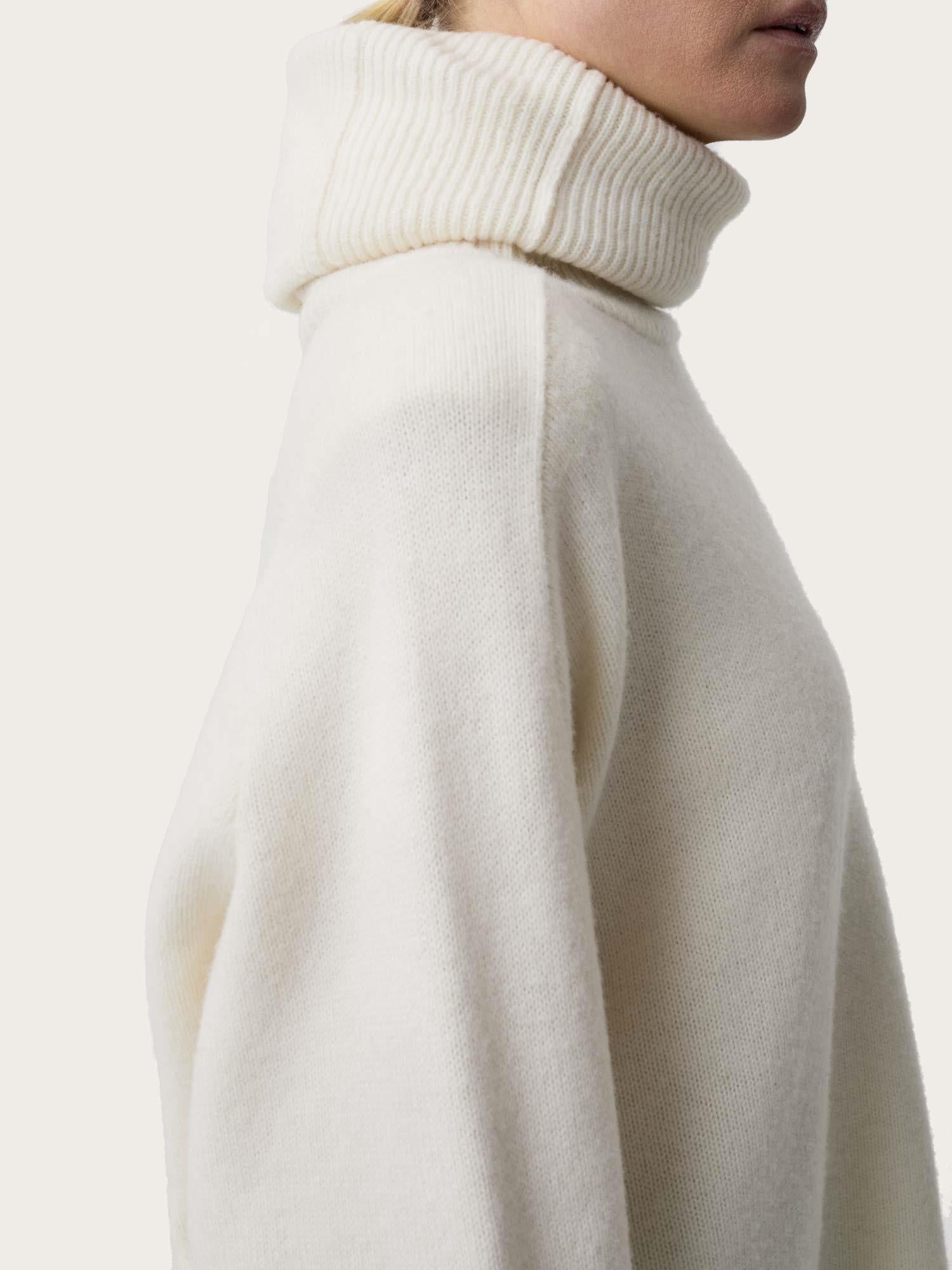 Fuse Balaclava Sweater - Eggwhite