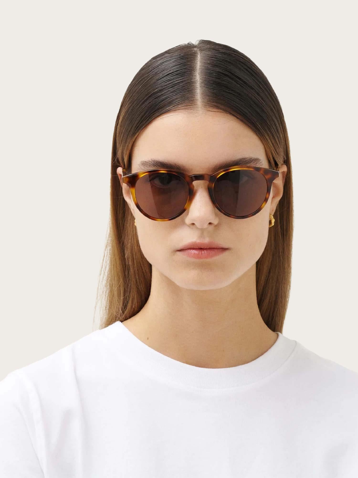 New Depp - Brown Tortoise