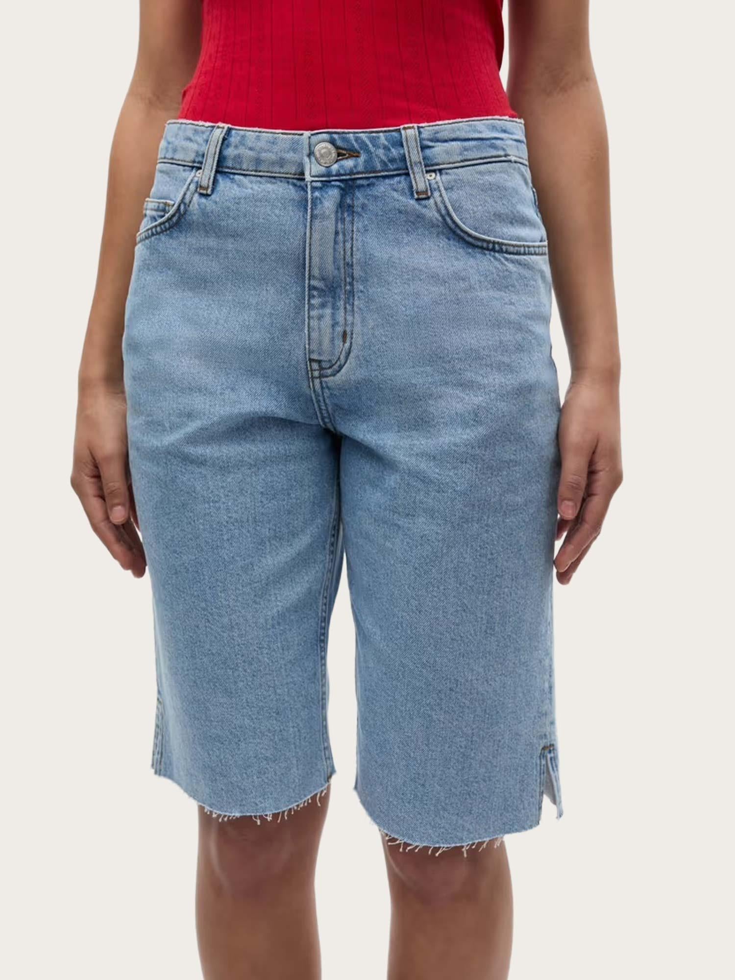 Enbree Straight Shorts - Mid Light Blue