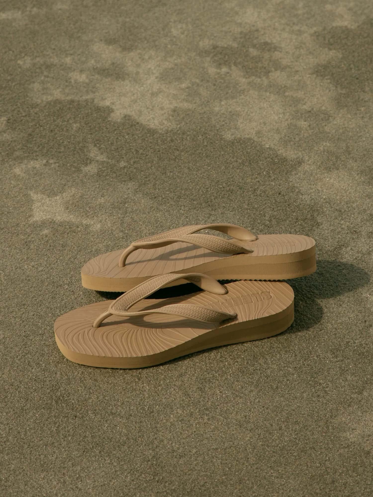 Tapered Platform - Sand