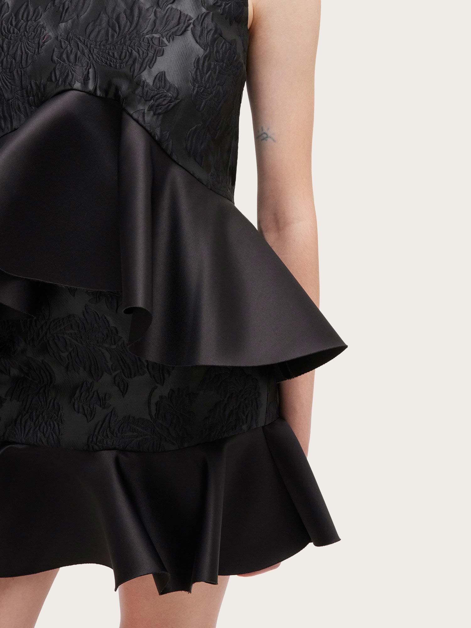 Satin Cloque Sleeveless Peplum Blouse - Black