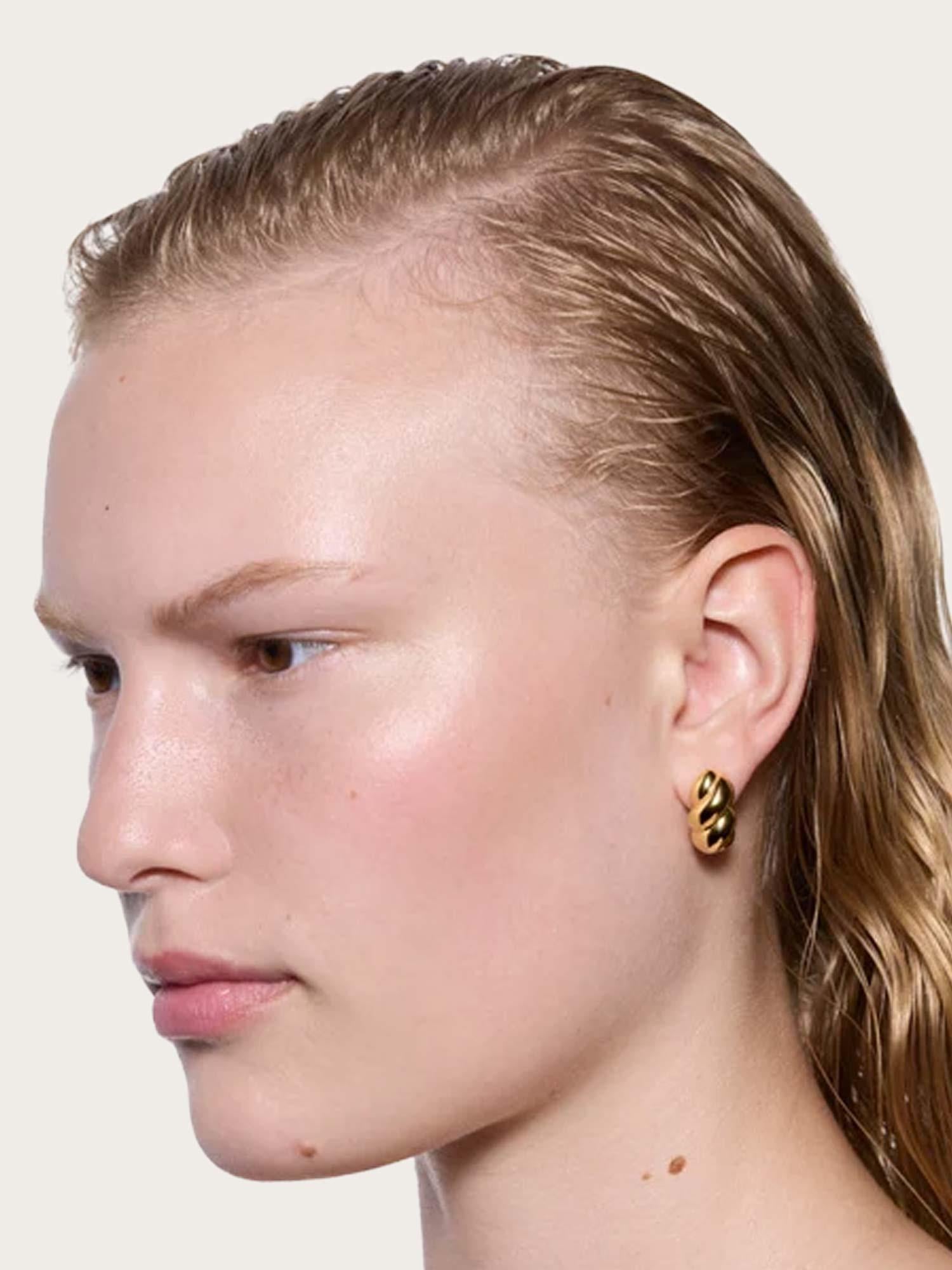 Robe Earring Large - Gold