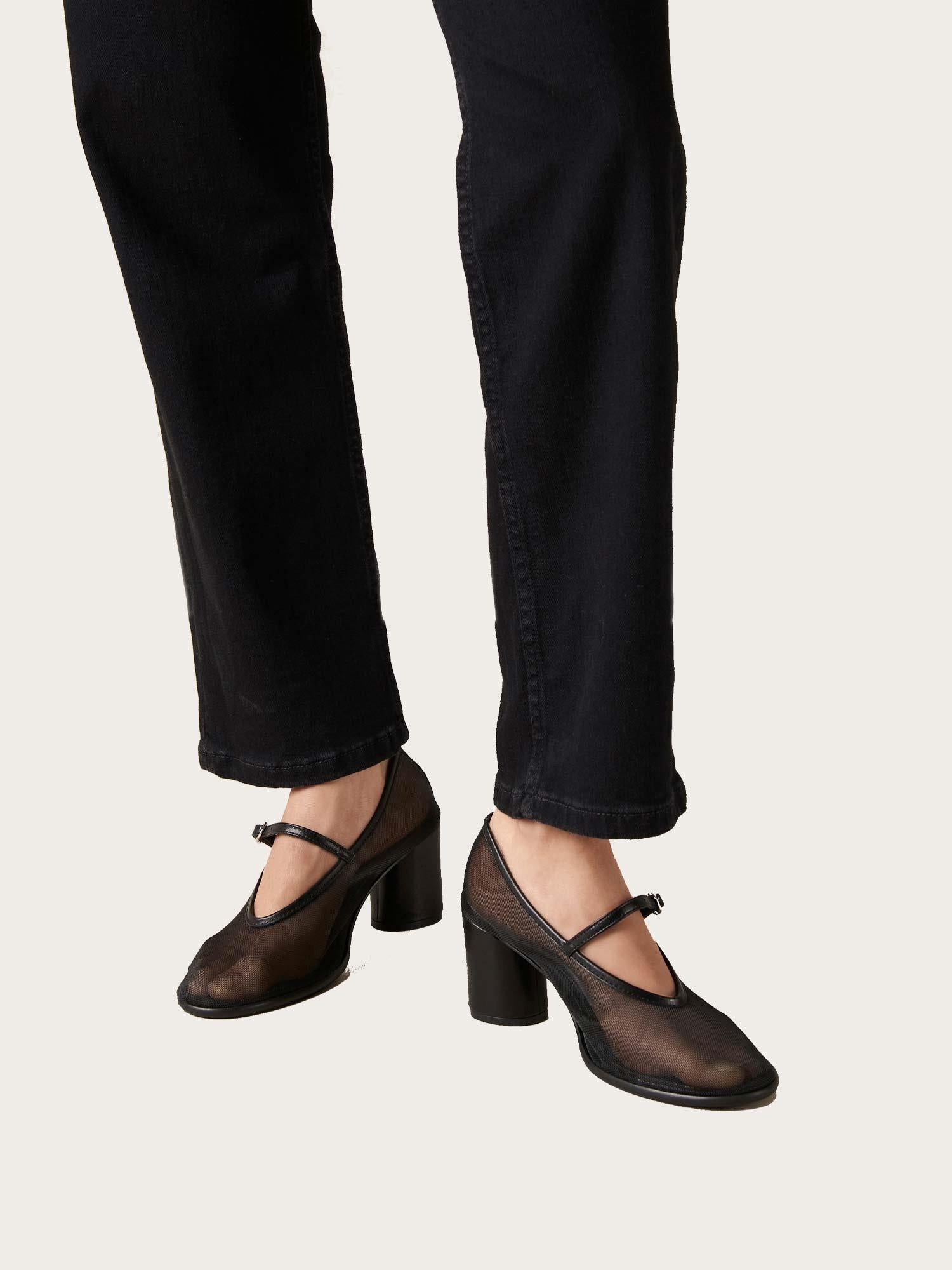 Esha Mesh Black Pumps