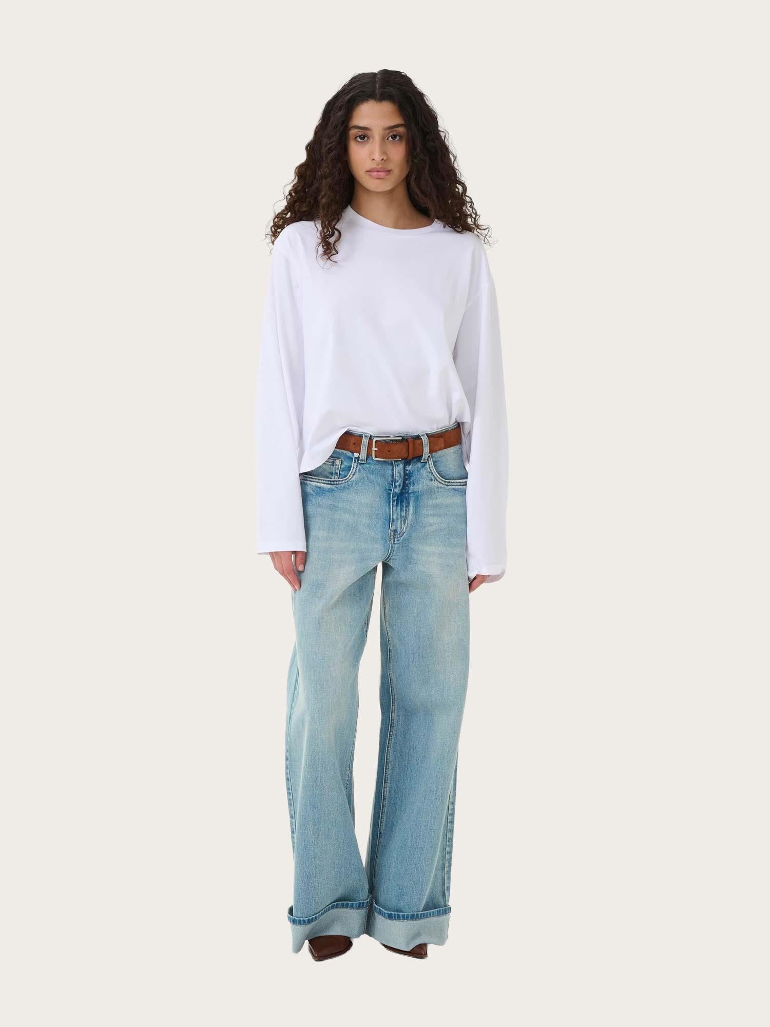 Sara HW Wide Jeans - Washed Blue