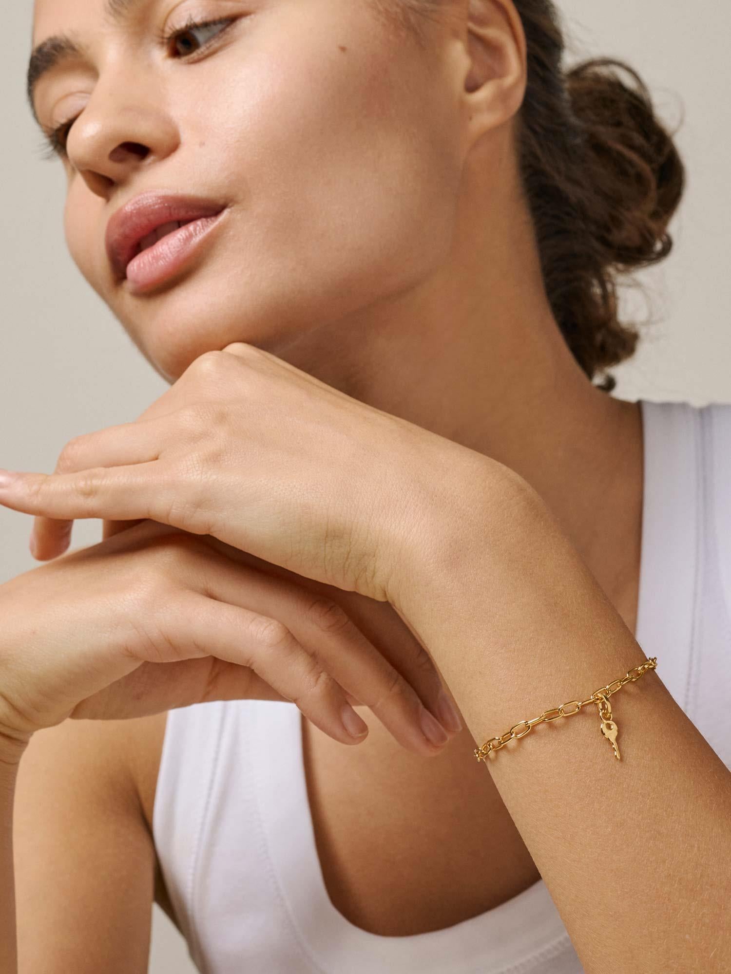 Charm Magic Key - Gold