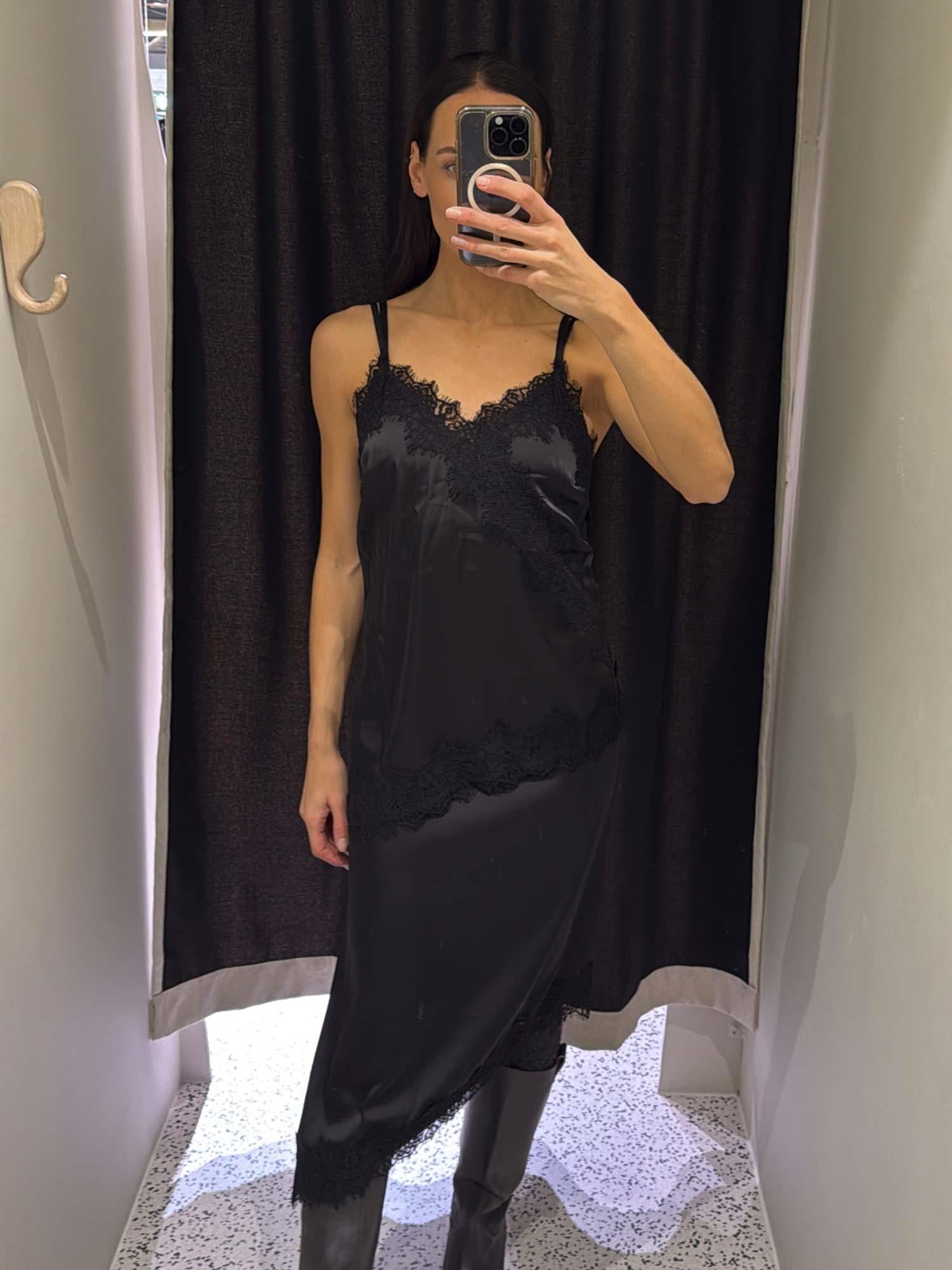 Ennanna Long Skirt - Black