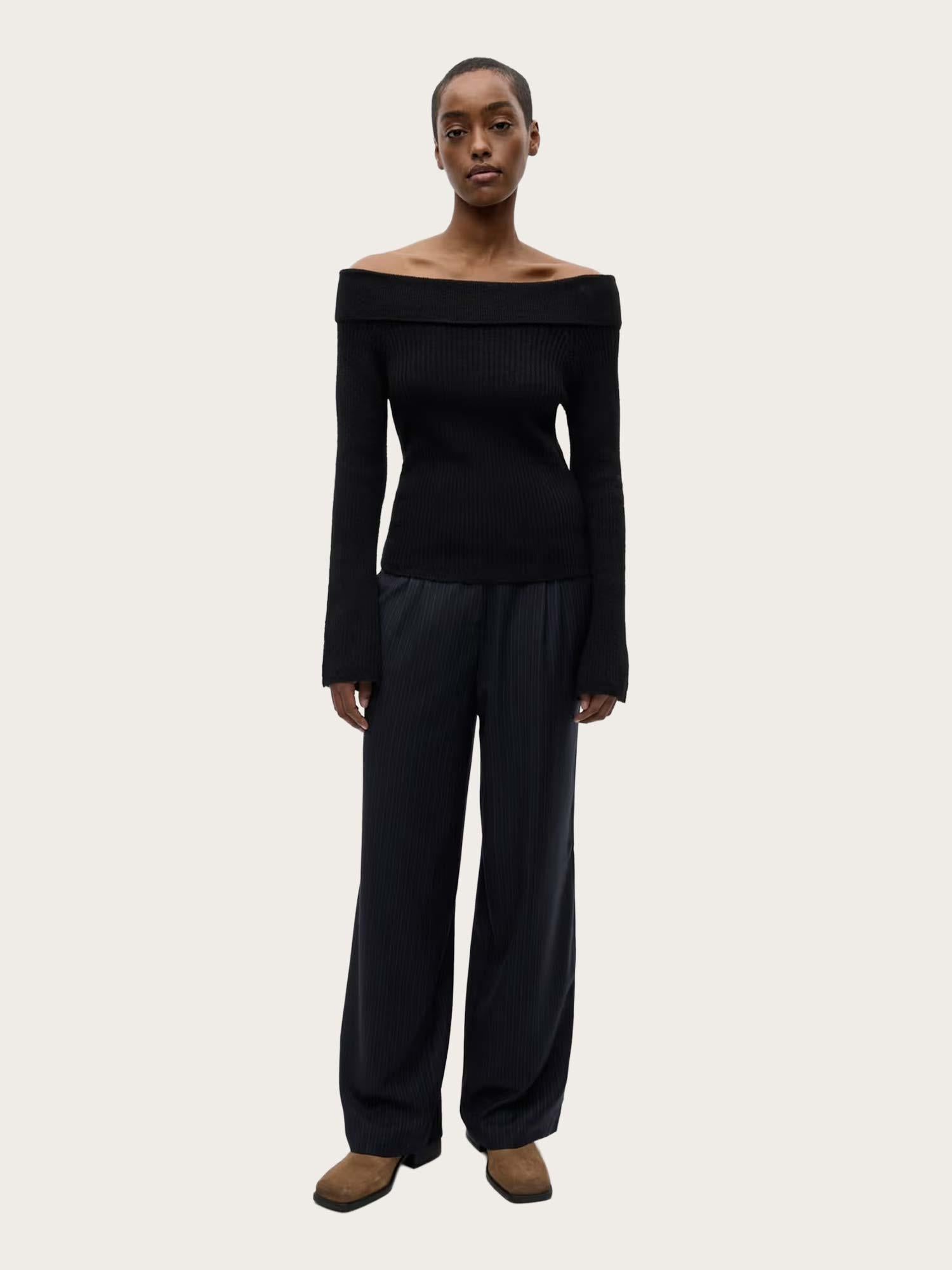 Endore Pants - Dark Nay Pinstripe
