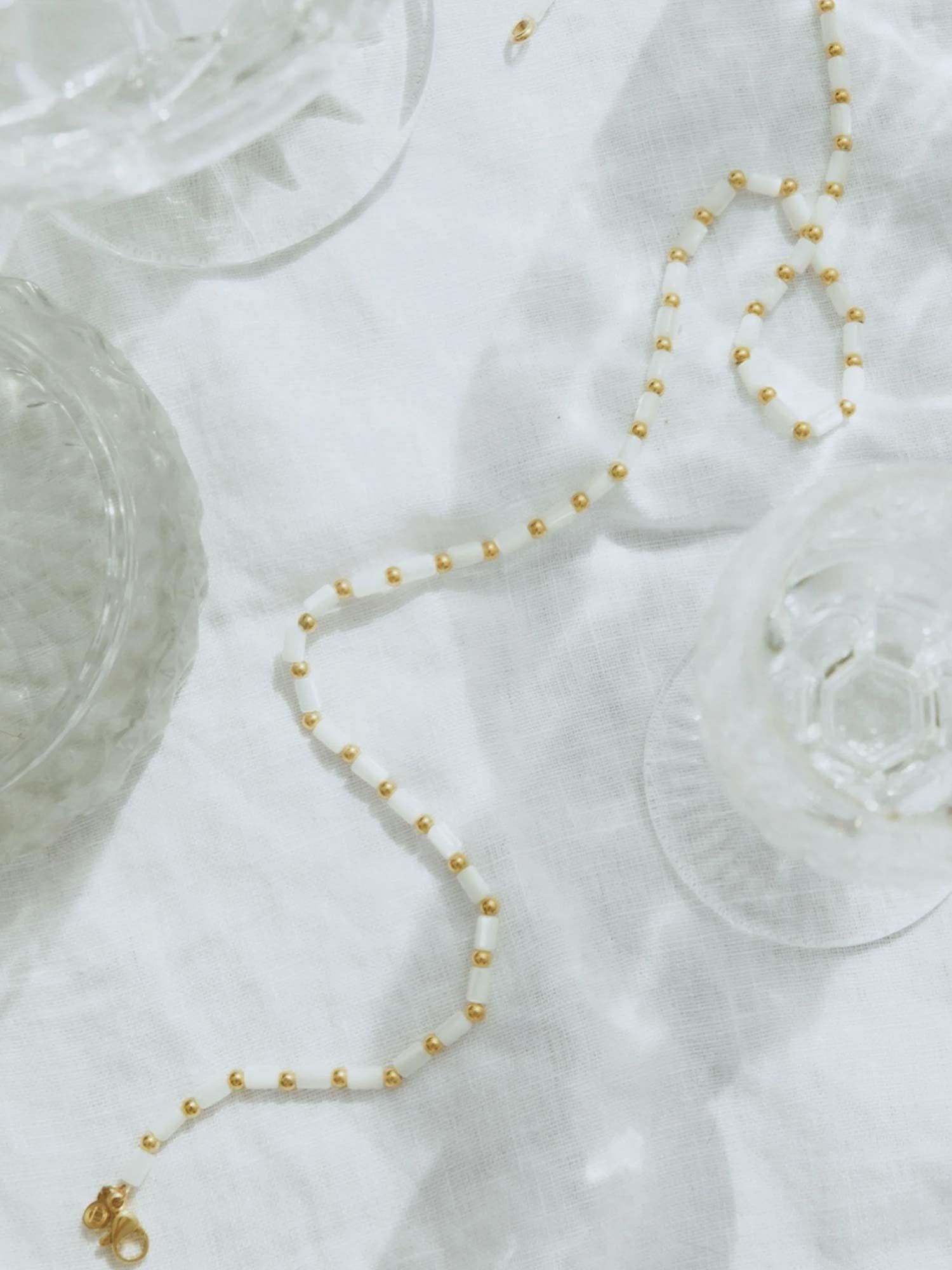 The White Shell Necklace - Off White