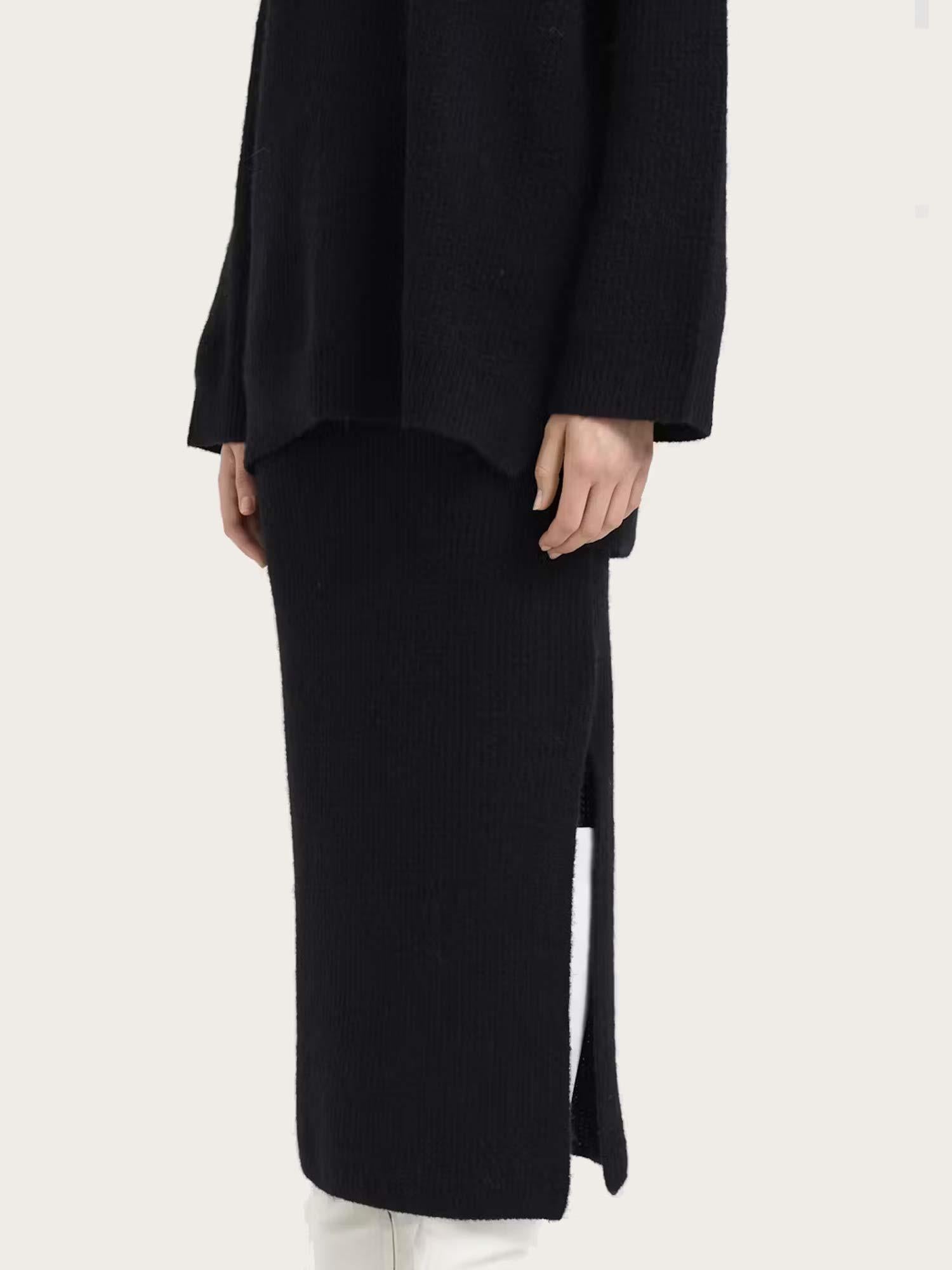 Alpha Long Skirt - Black