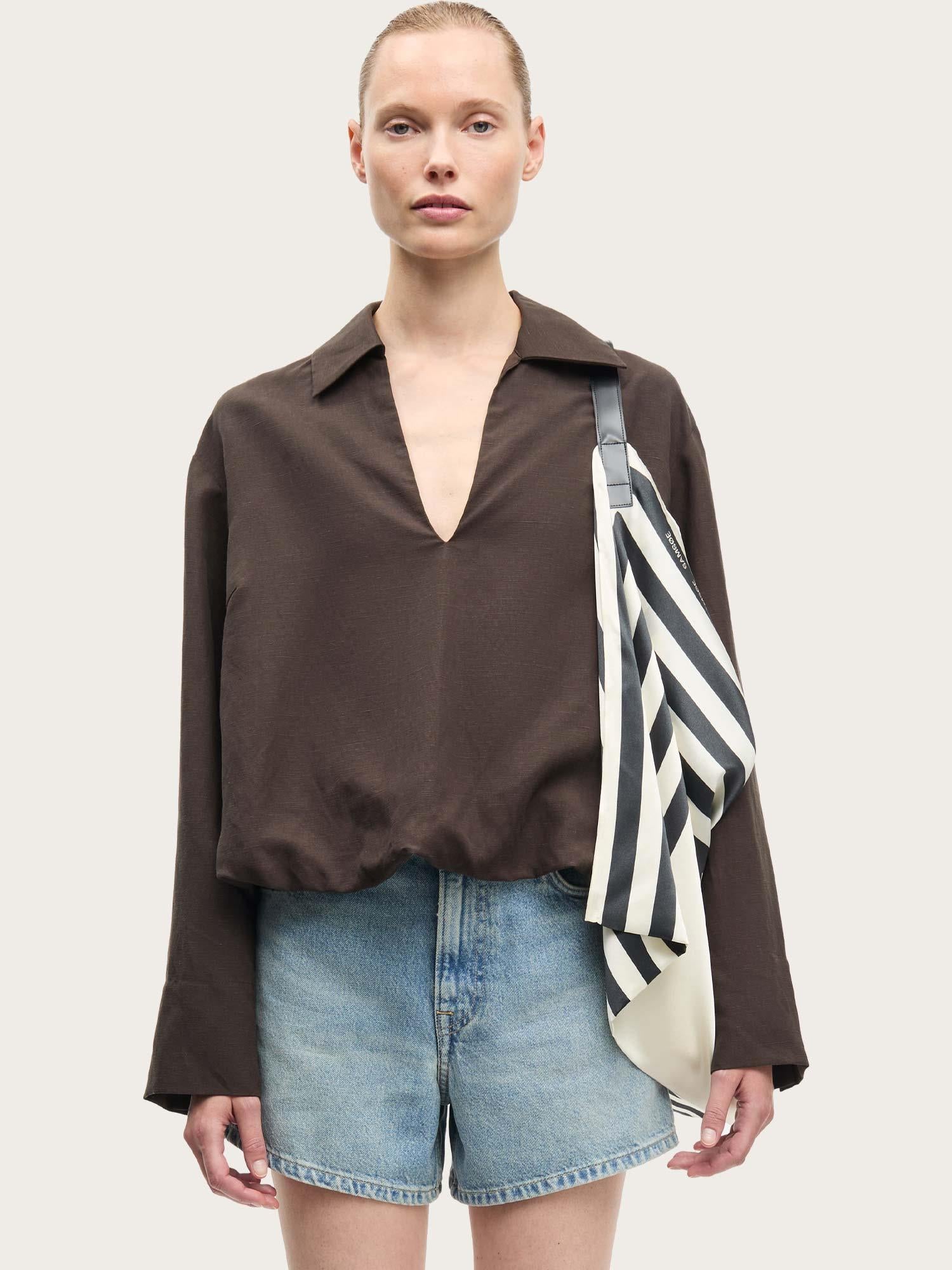 Sadaphne Shirt - Mulch