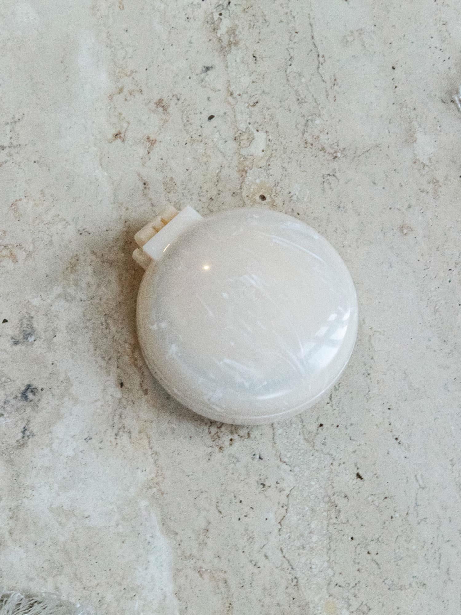 Brush With Mirror - Cream