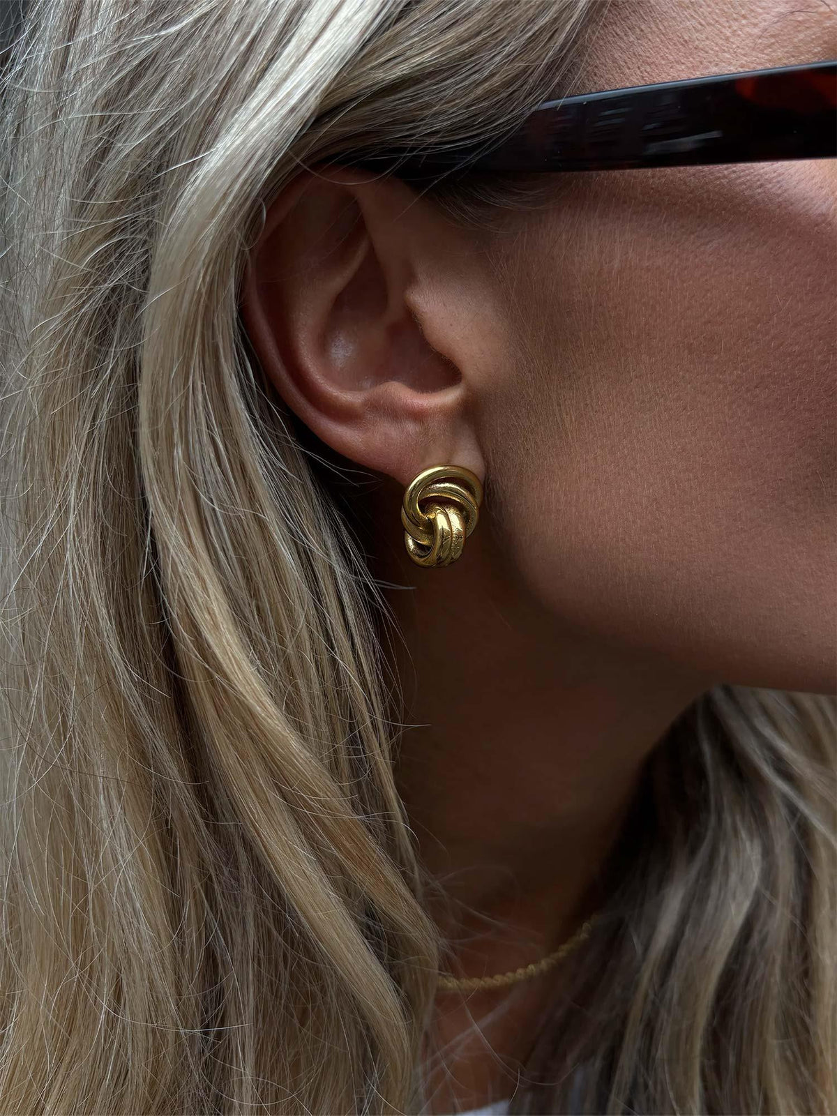 Double Knot Earrings - gold
