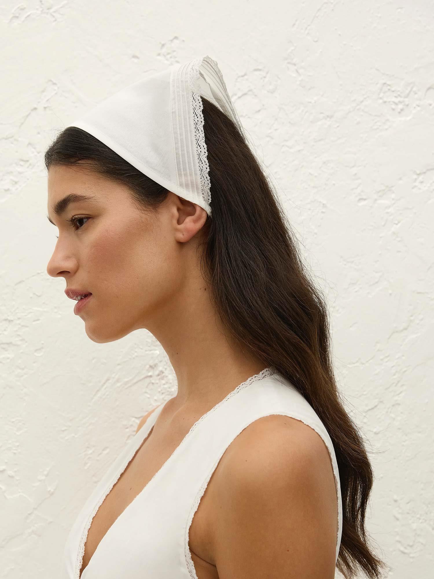 Emilia Head Scarf - Fresco Lace White