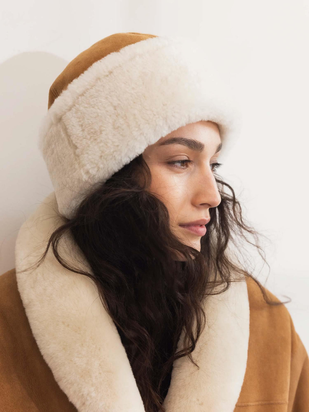 Azta Beanie - Camel Suede