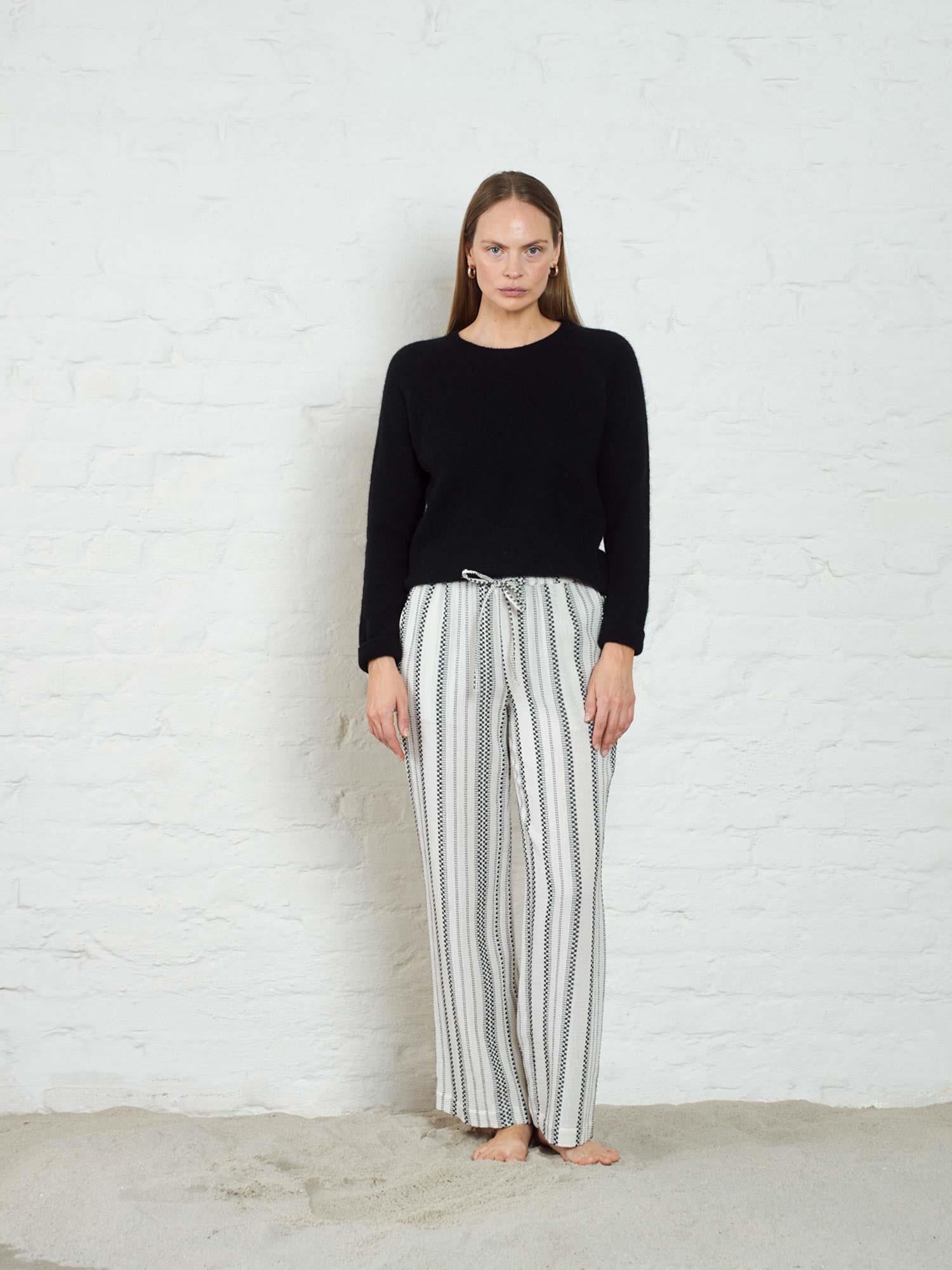 Fiona Summer Sweater - Black