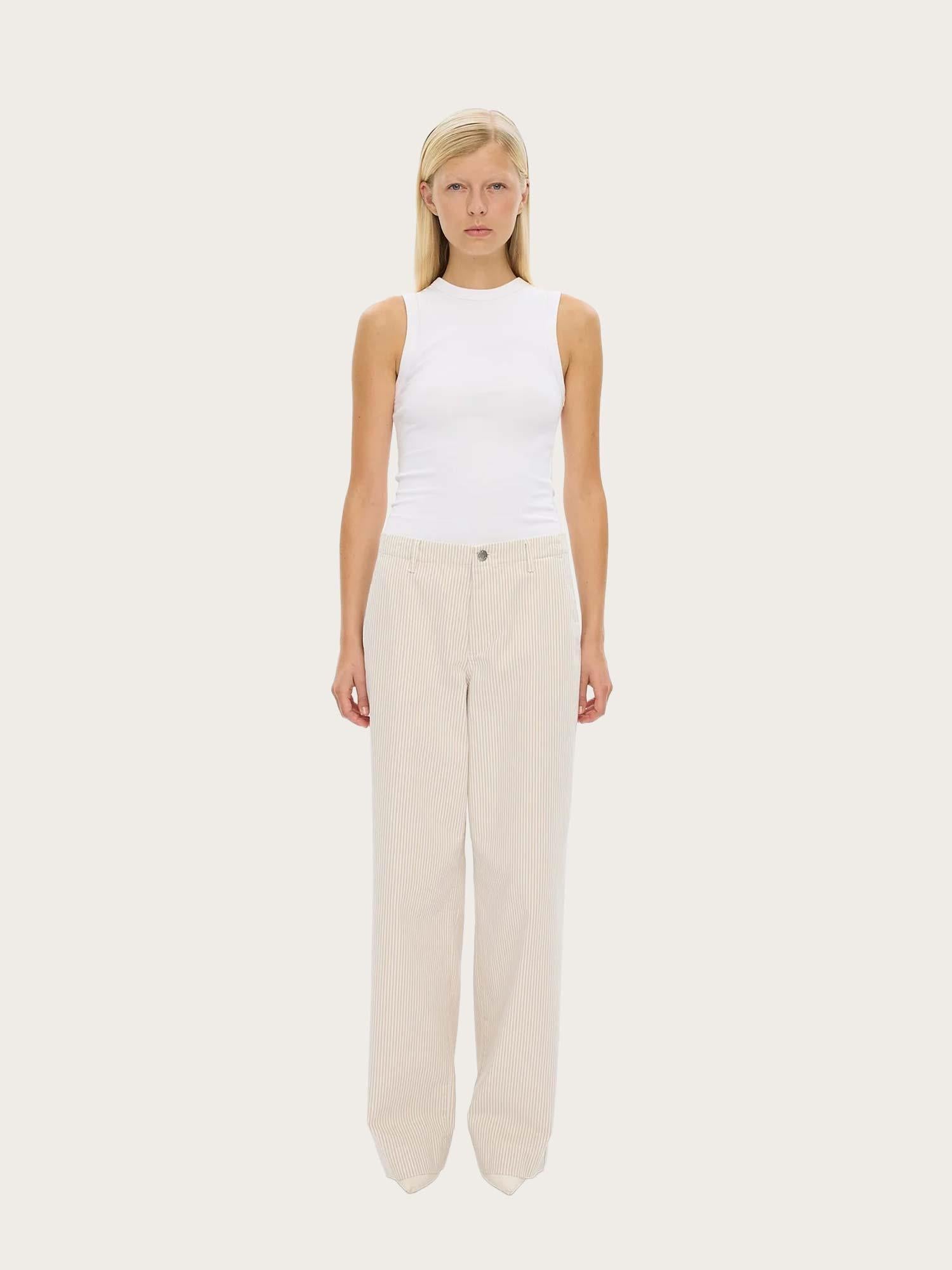 EricaFV 825 - Oat Milk Stripe