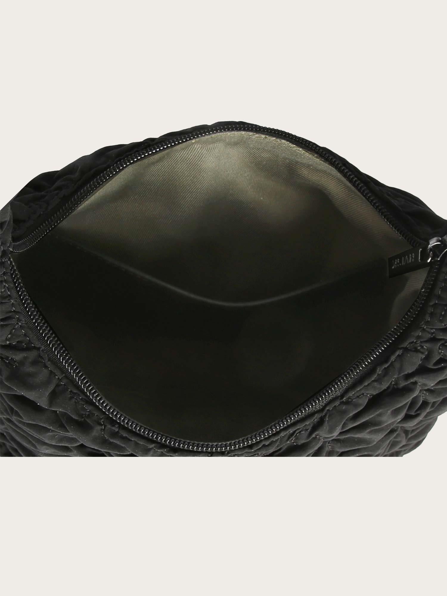 Twist Twill Quilt - Black