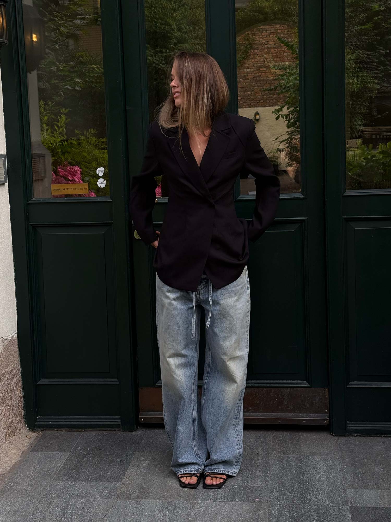Enaugustine Blazer - Black
