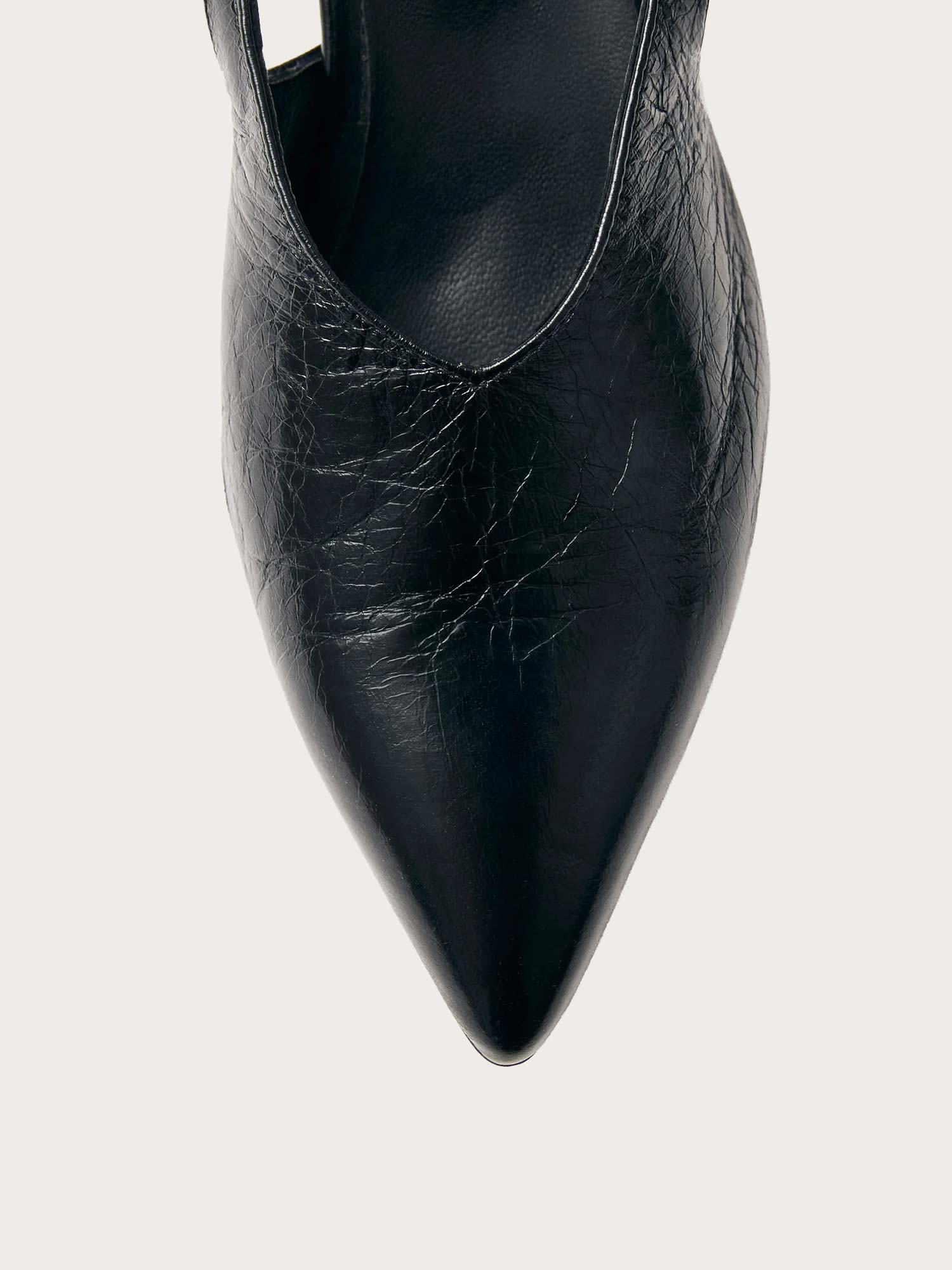 Eros Black Leather Pumps