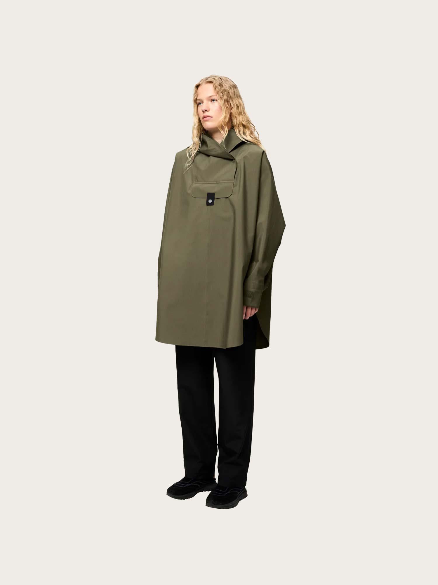 Bergen Poncho - Grape Leaf