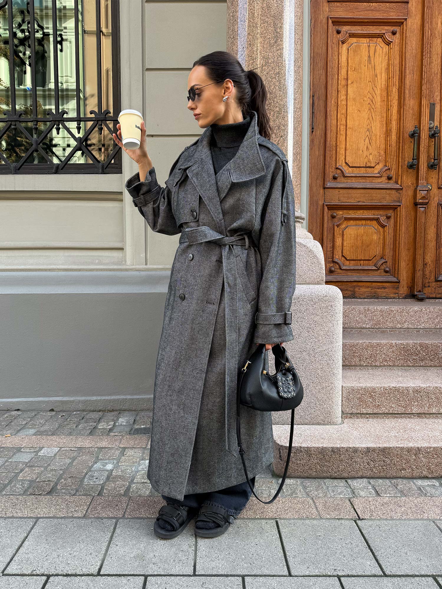 Avic Long Coat - Herringbone Black