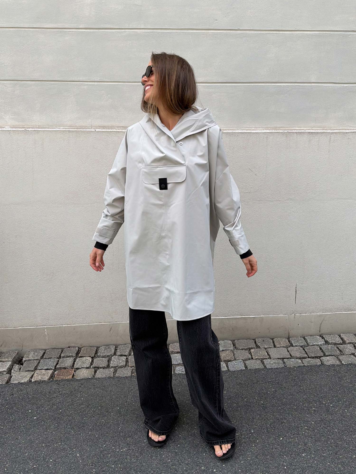 Bergen Poncho - Mist Grey