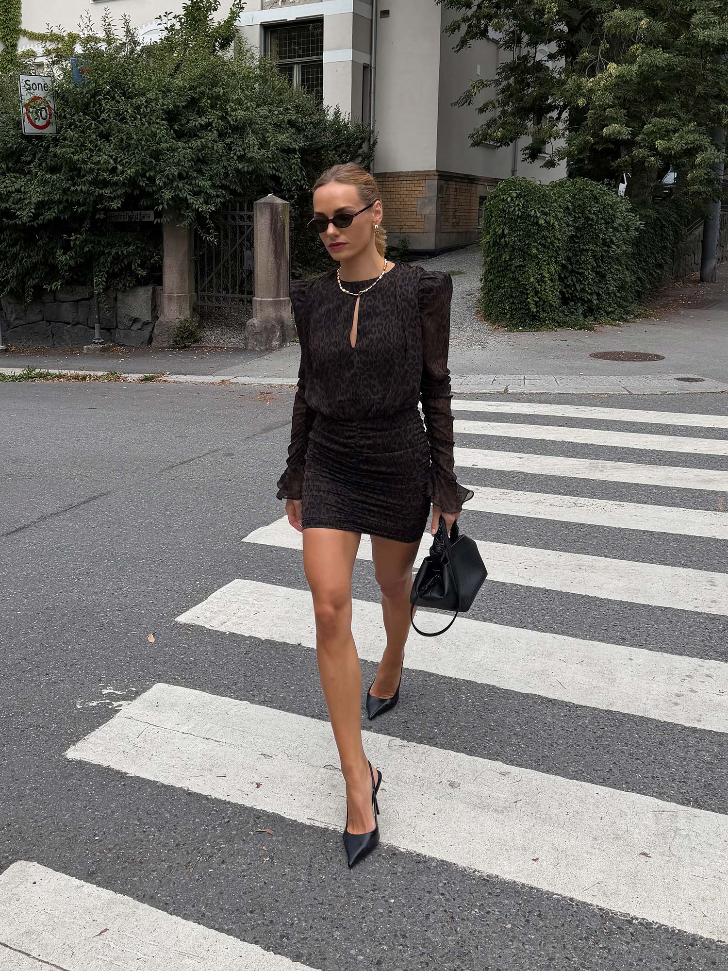 Ruched Flower Mini Dress - Molé comb.