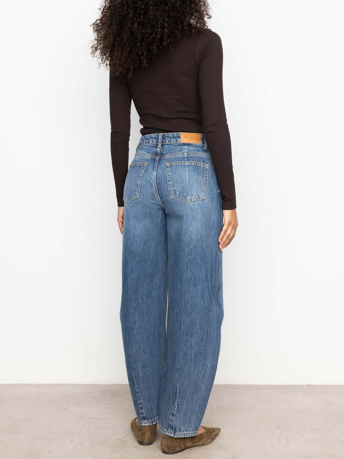 Libby Jeans - Washed Dark Blue