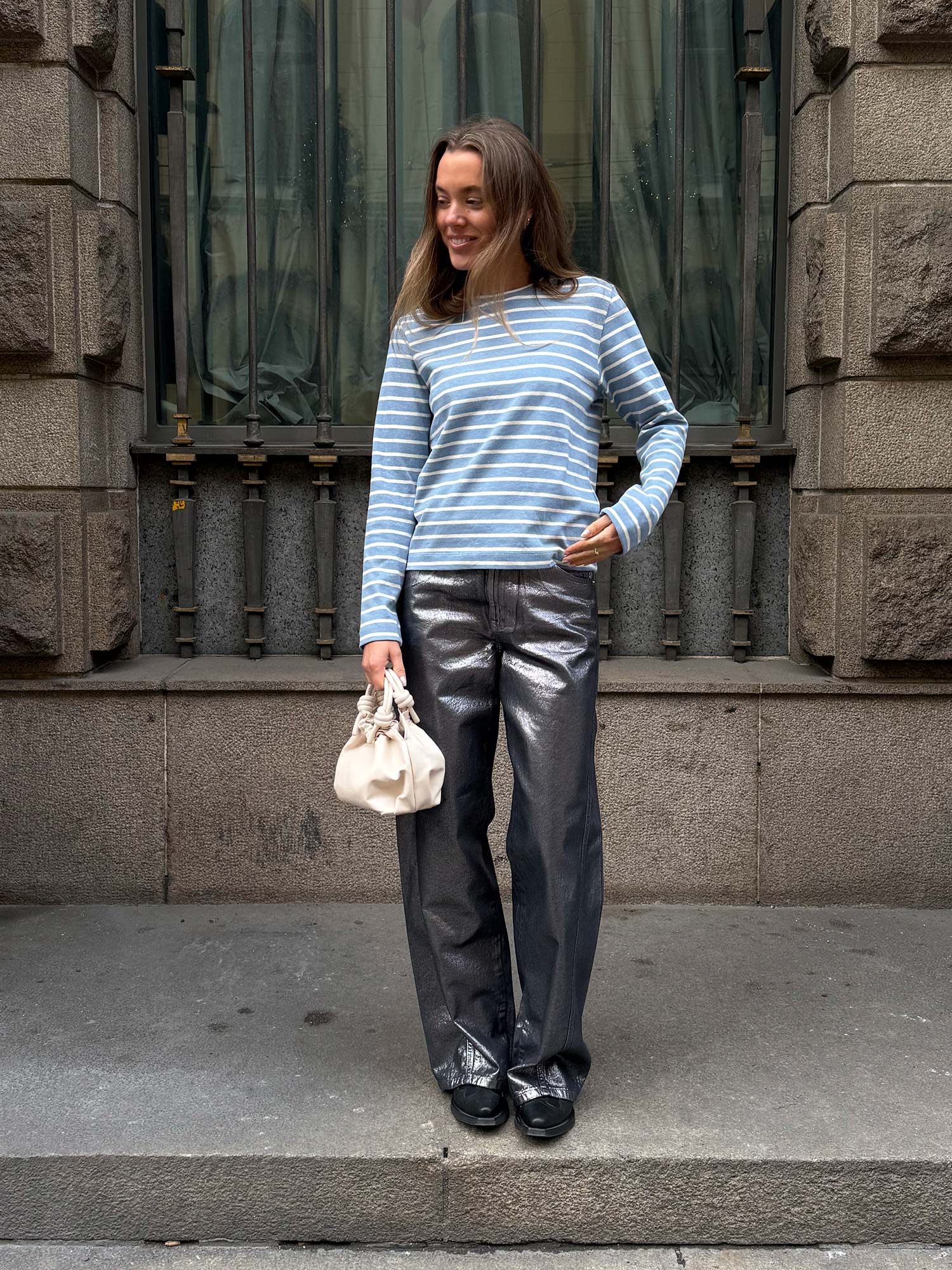 Pablo Maggie Tee LS - Faded Denim/Vanilla Ice