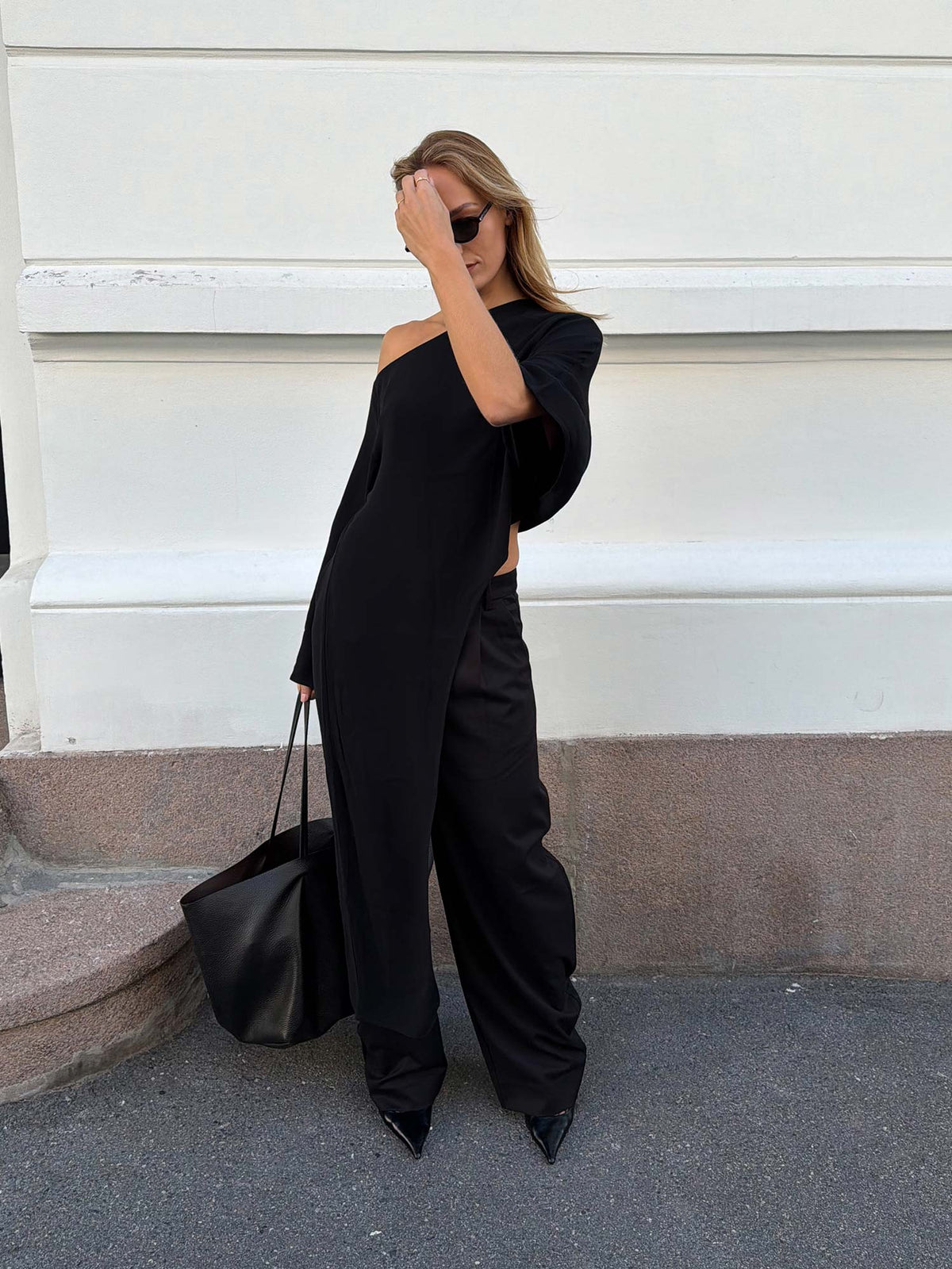 Mia Blouse - Black
