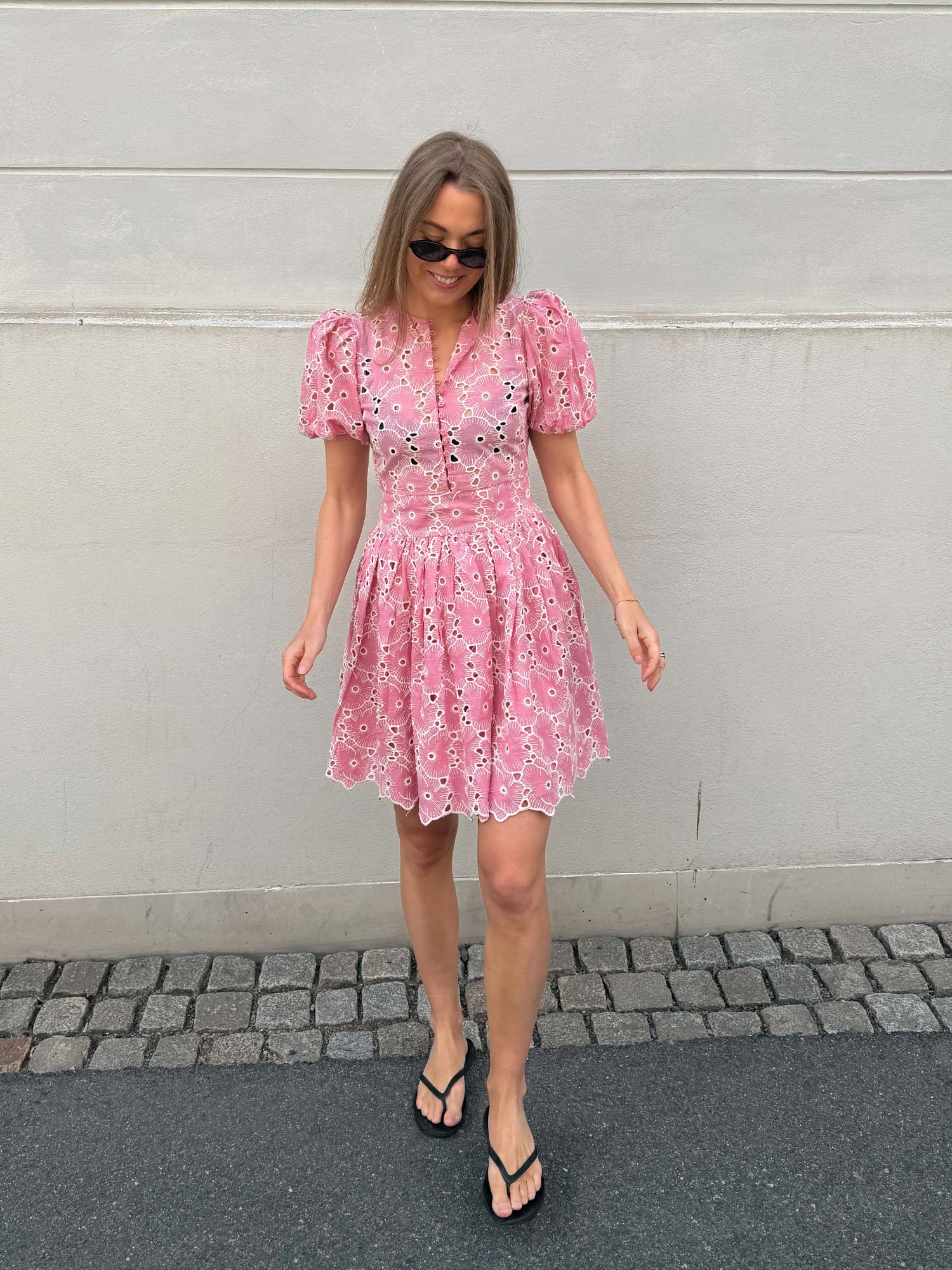 Borderie Anglaise Puffed Dress - Rose Pink