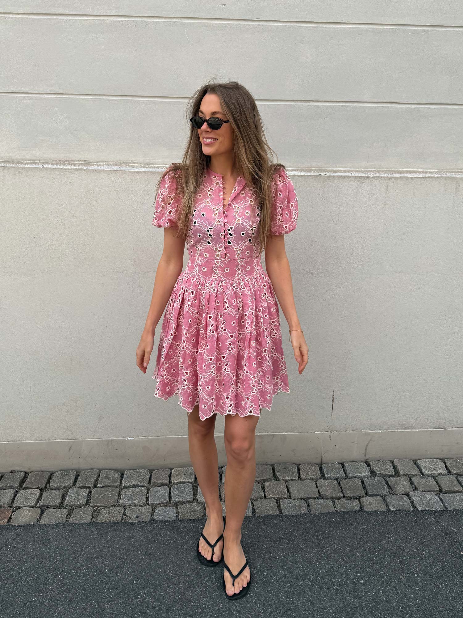 Borderie Anglaise Puffed Dress - Rose Pink