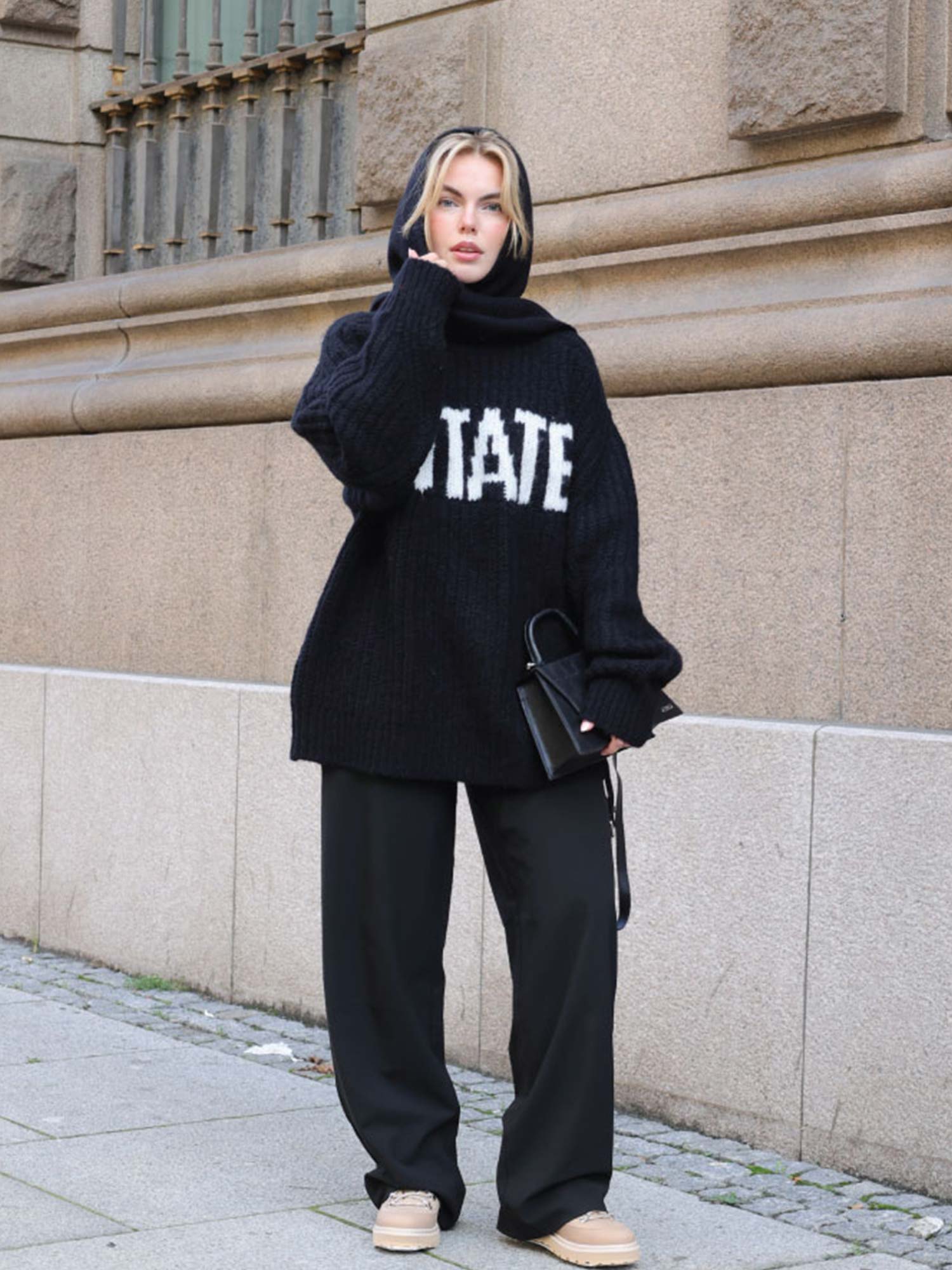 Knitted Logo Sweater - Black