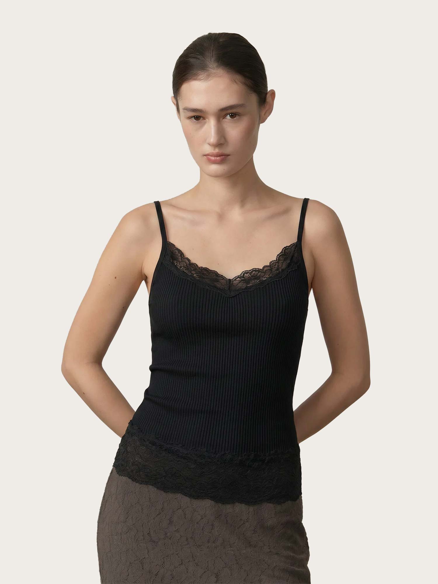 Tootsie Top - Black