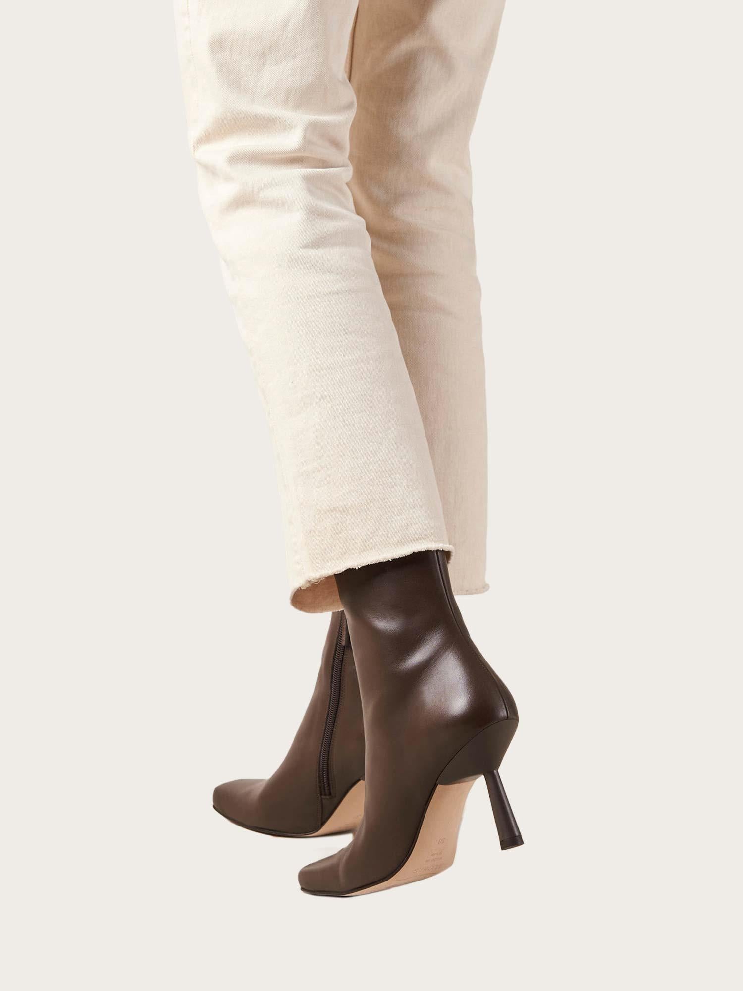 Frappe Leather - Coffee Brown