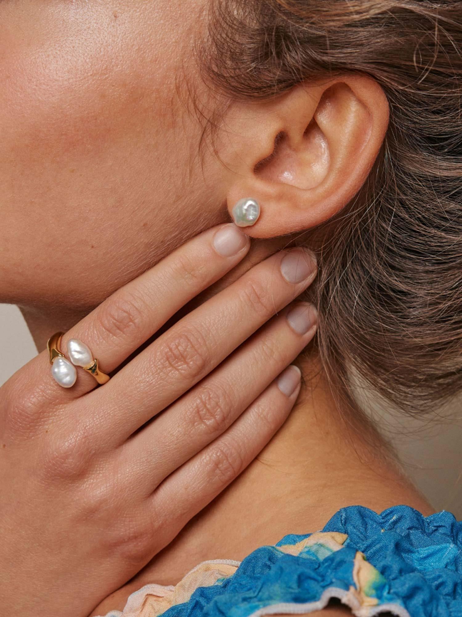 Studs Baroque Pearl - Baroque Pearls