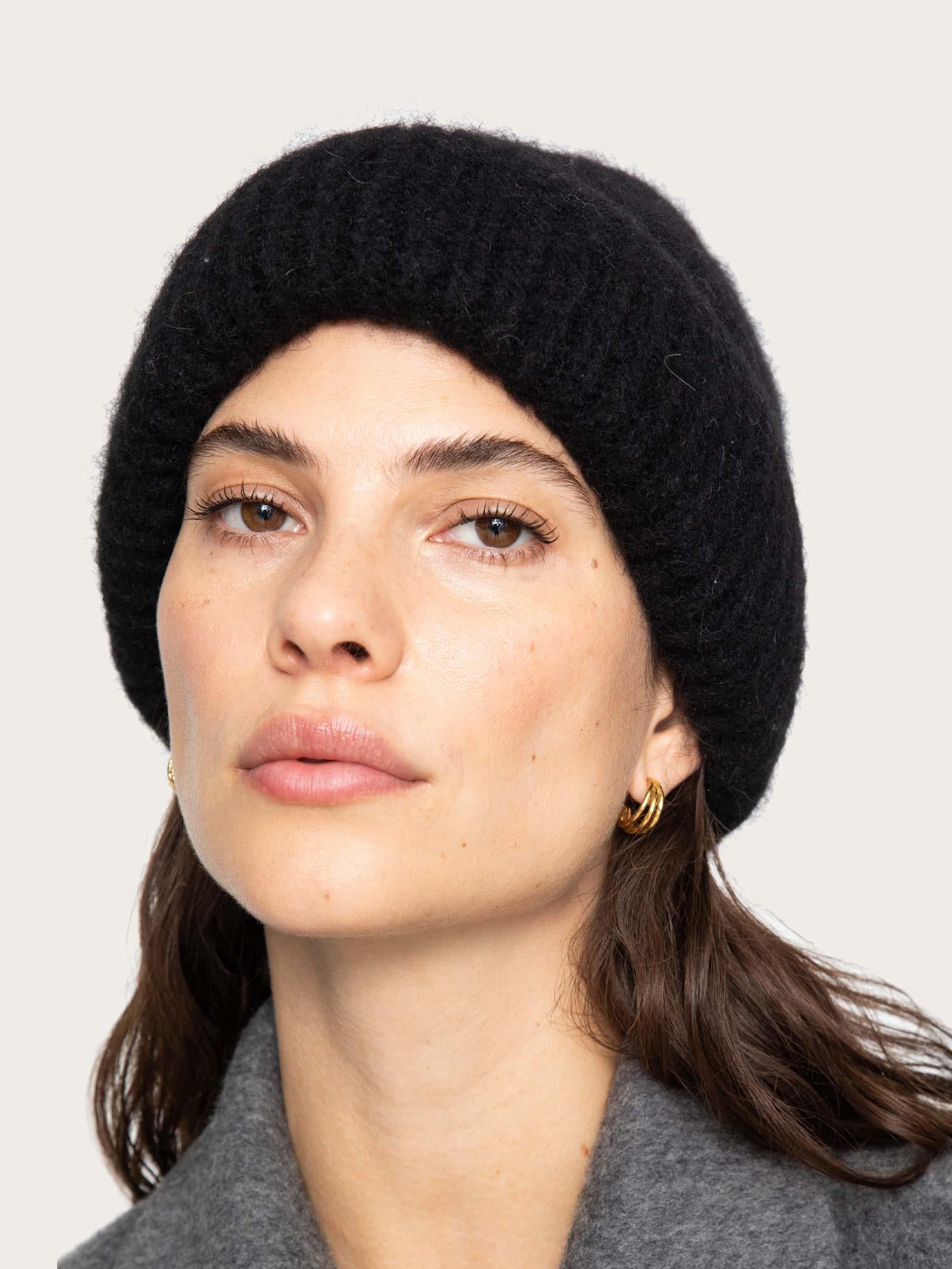 Ayla Beanie - Black