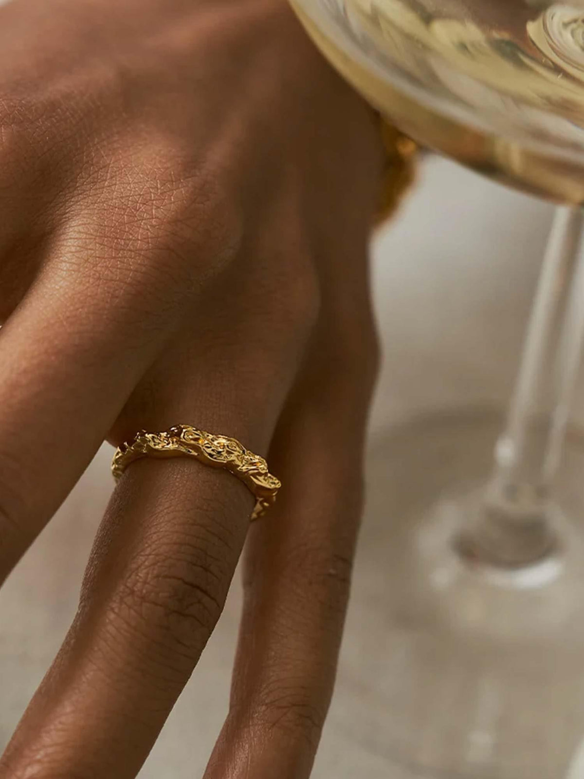 Structured Thin Ring - Gold