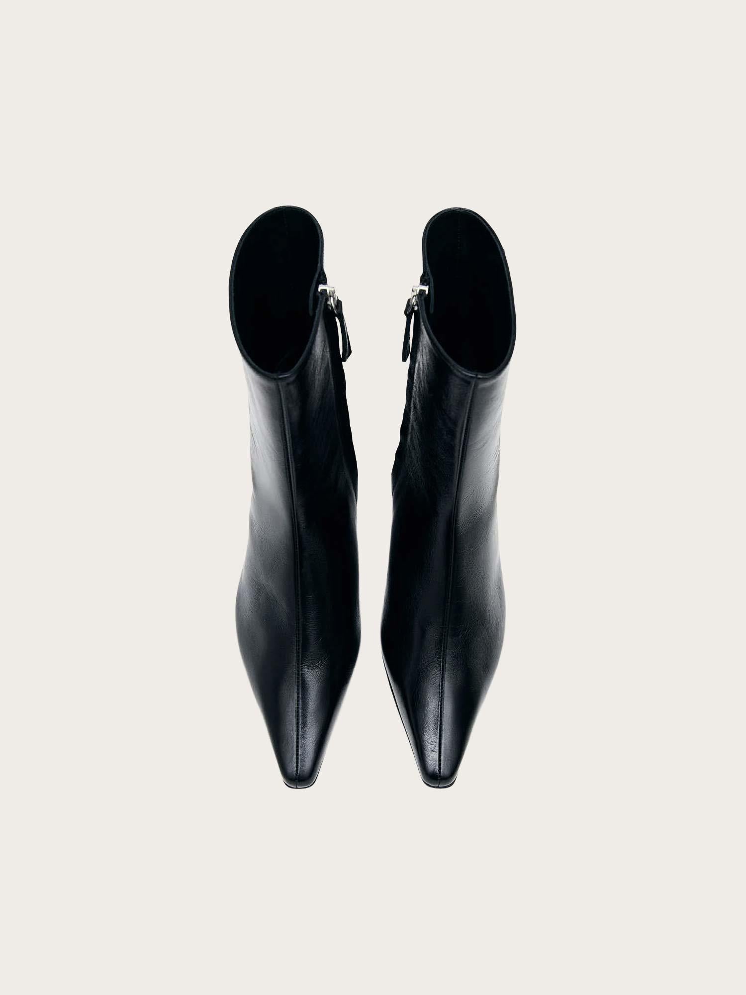 Ambar Rift Black Leather Ankle Boots