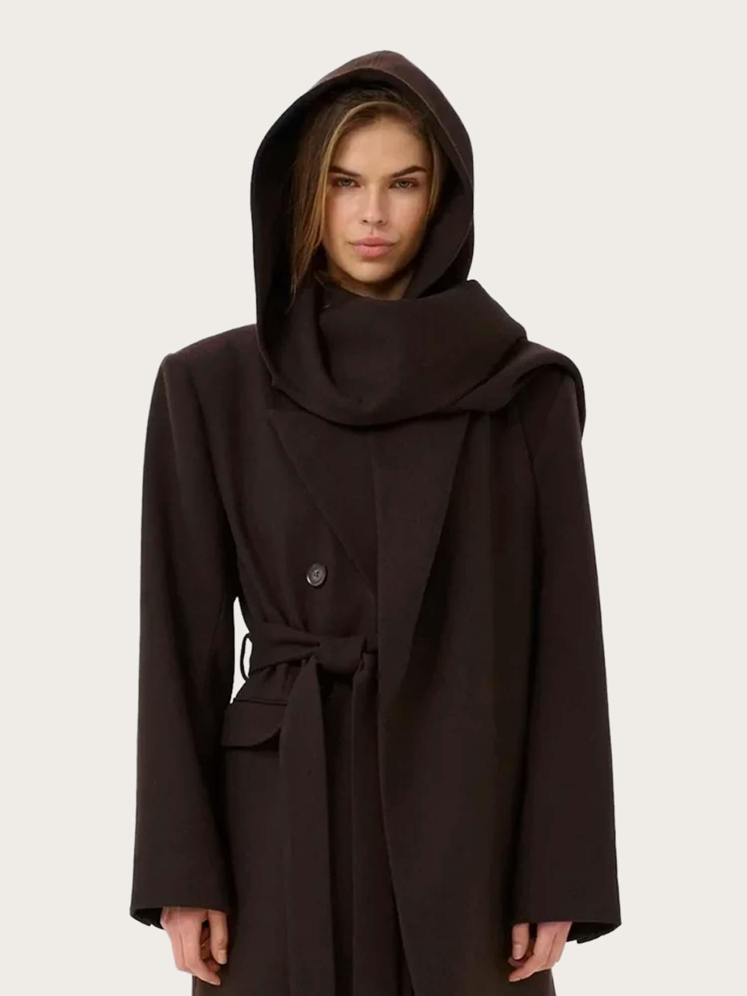 Venja Hood Scarf - Ganache