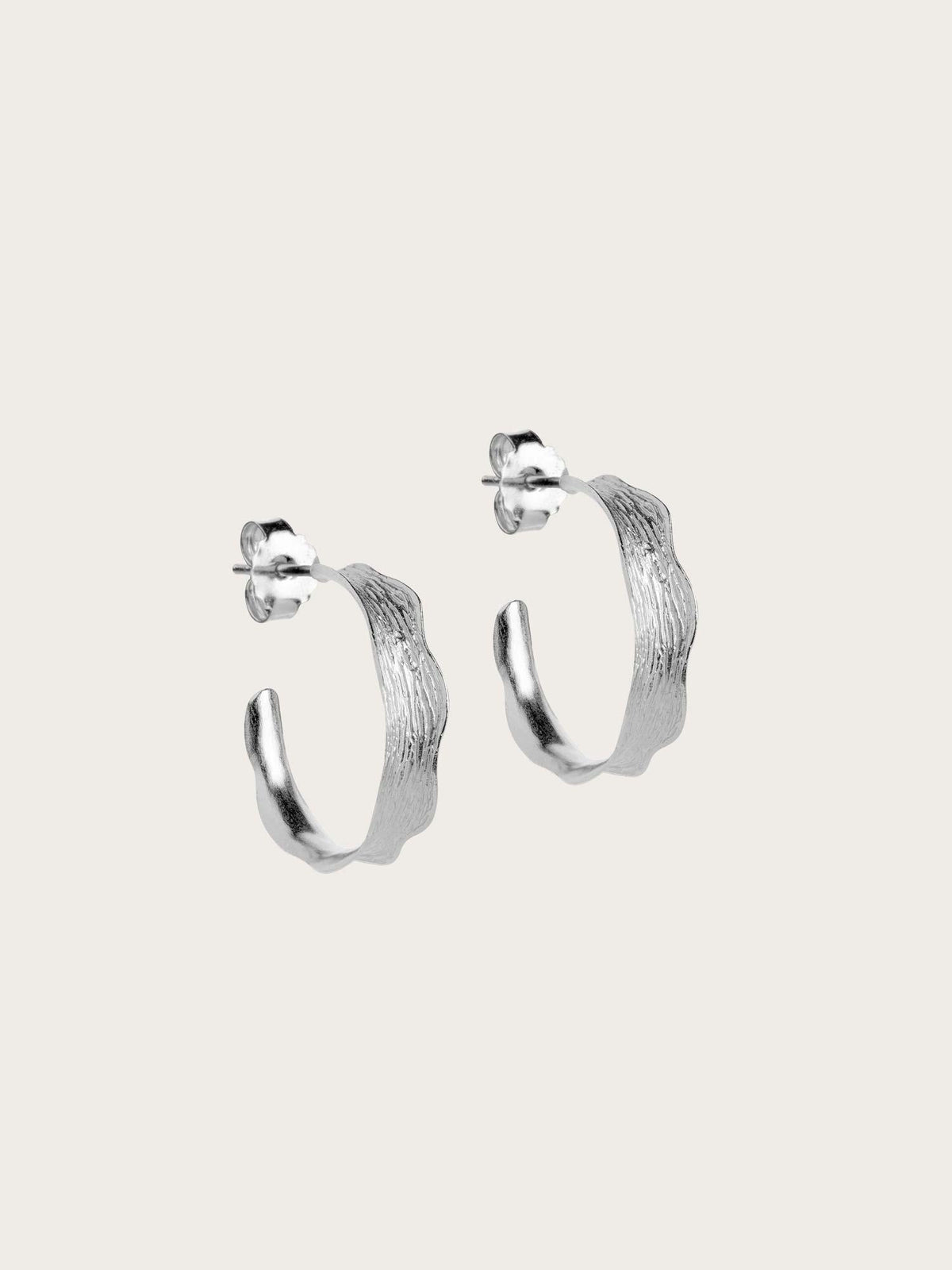 Hoops Ane Small - Silver Plated