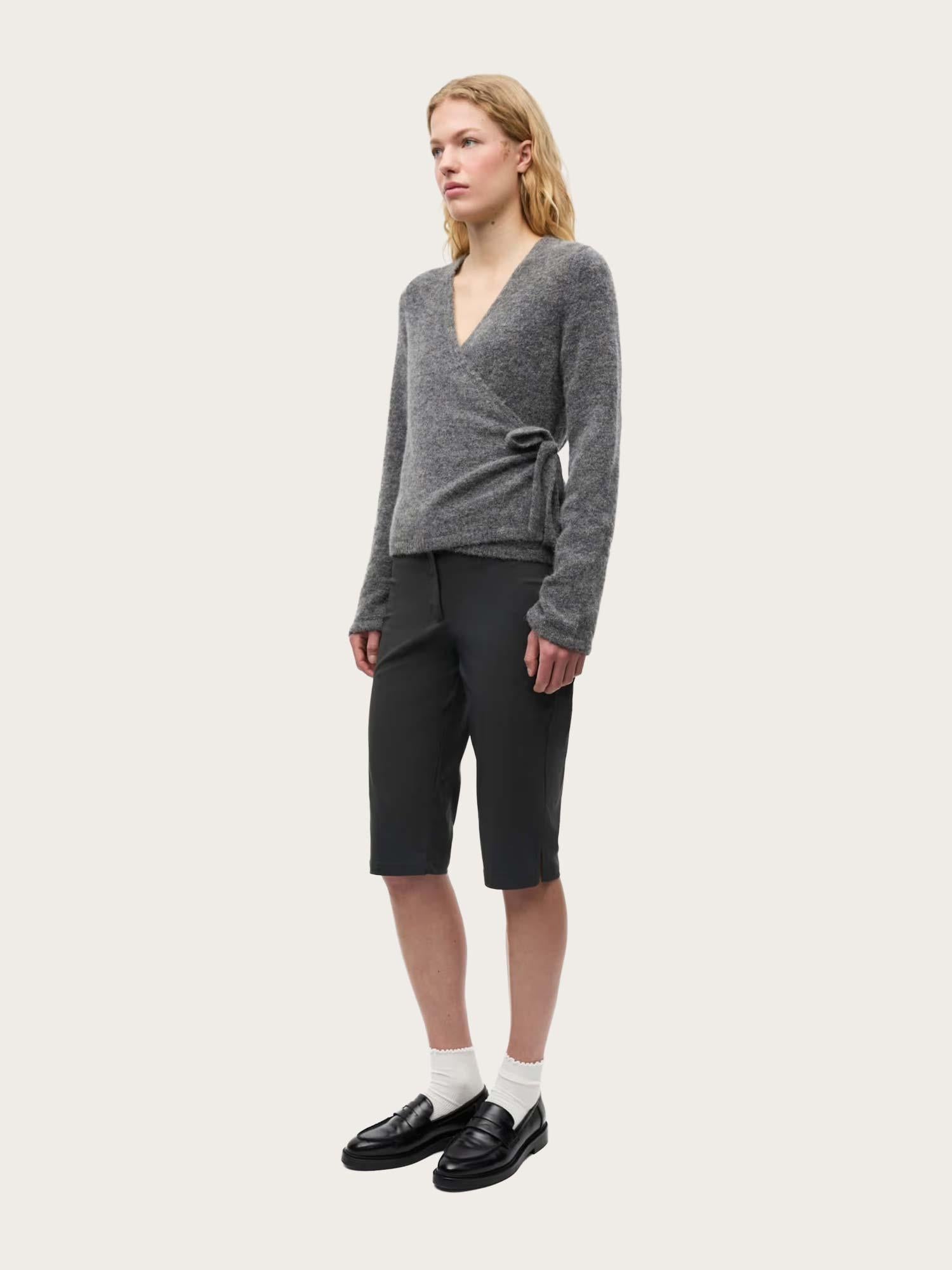 Enada LS V-N Knit - Dark Grey Melange