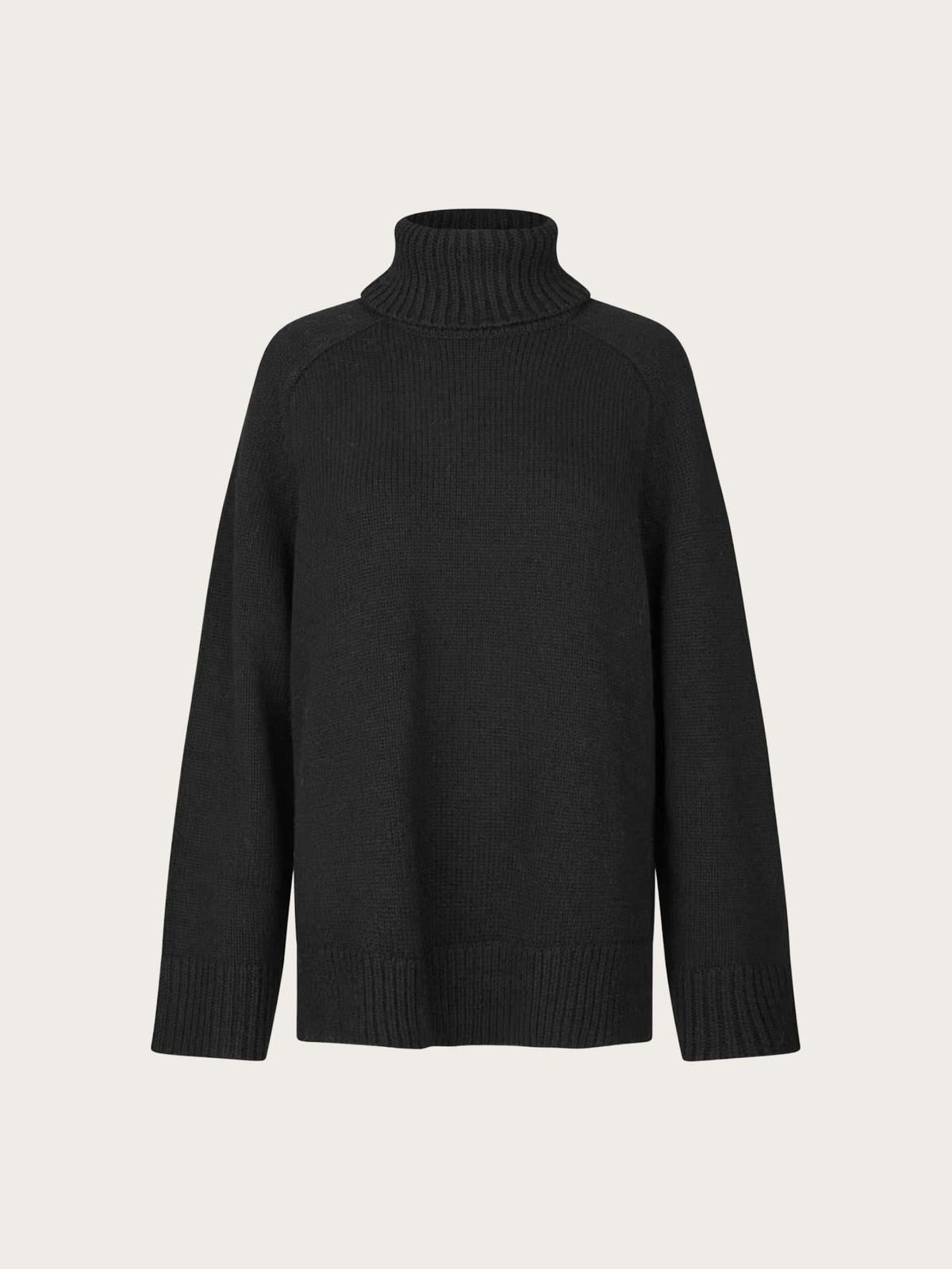 Sakeiki Turtleneck - Black